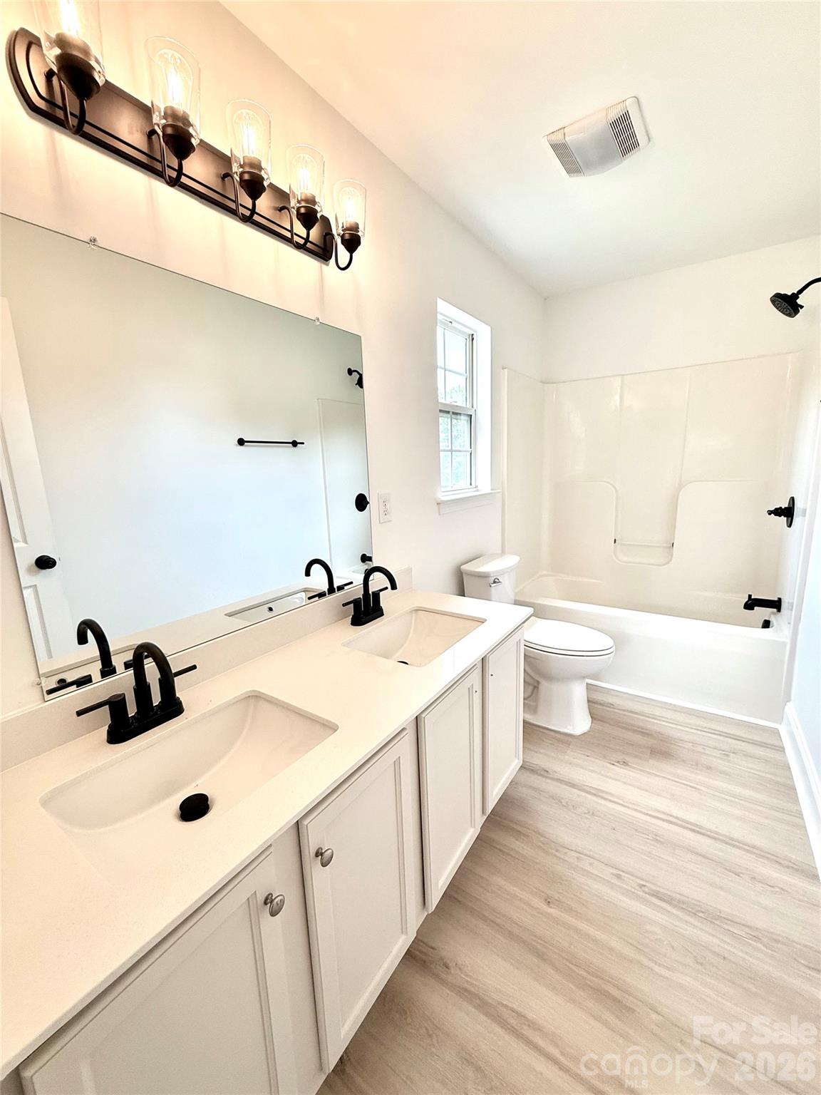 121 S Beaver Street — Landis