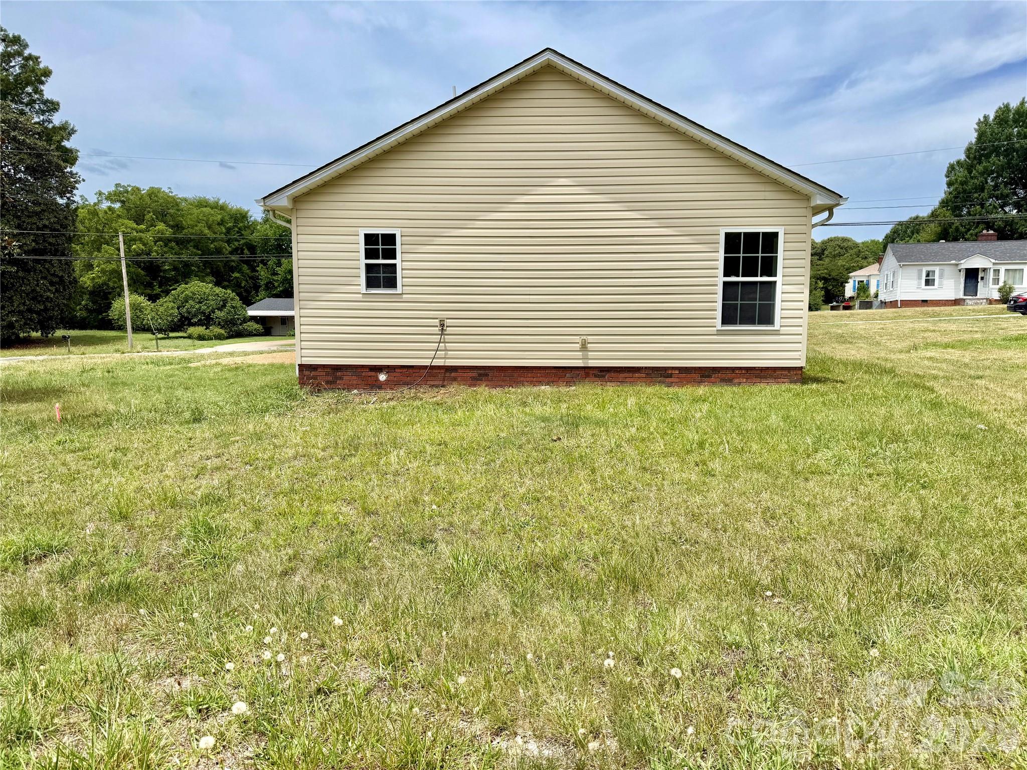 121 S Beaver Street — Landis