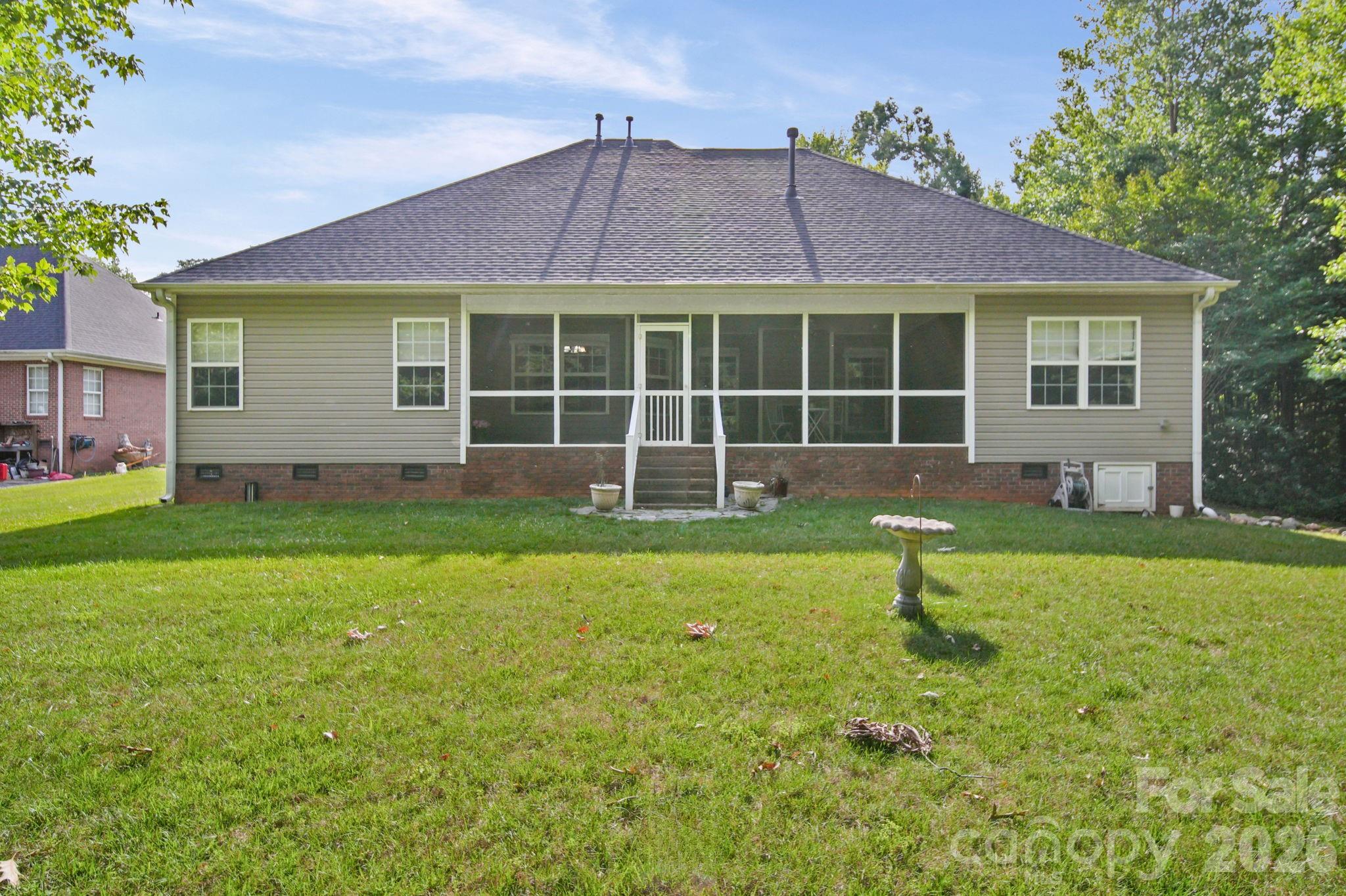 1042 Marguerite Drive — Lowell