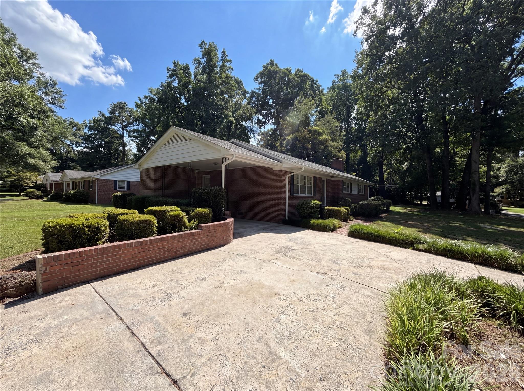 501 Derby Court — Gastonia