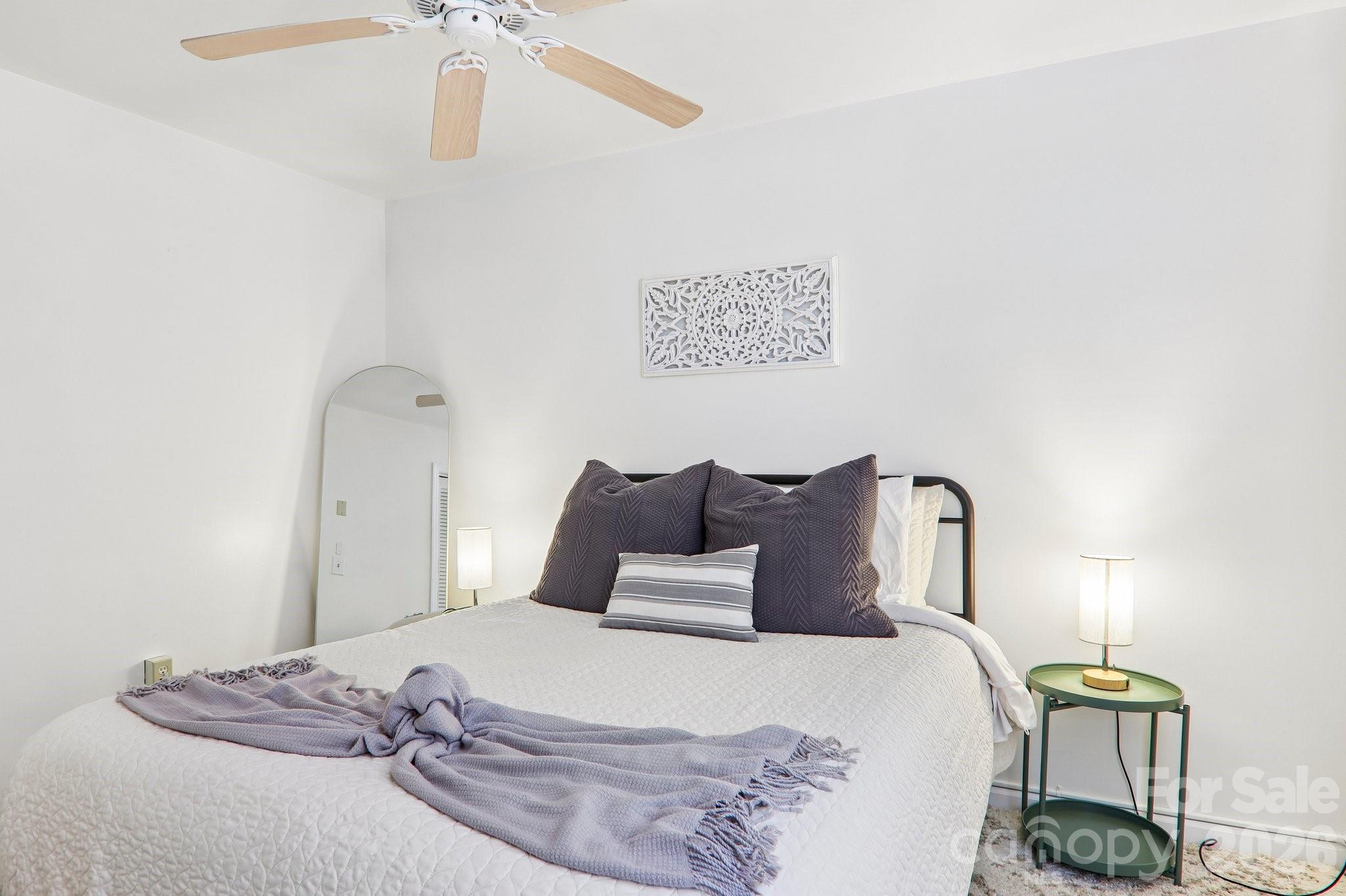 21 Christy Lane — Maggie Valley