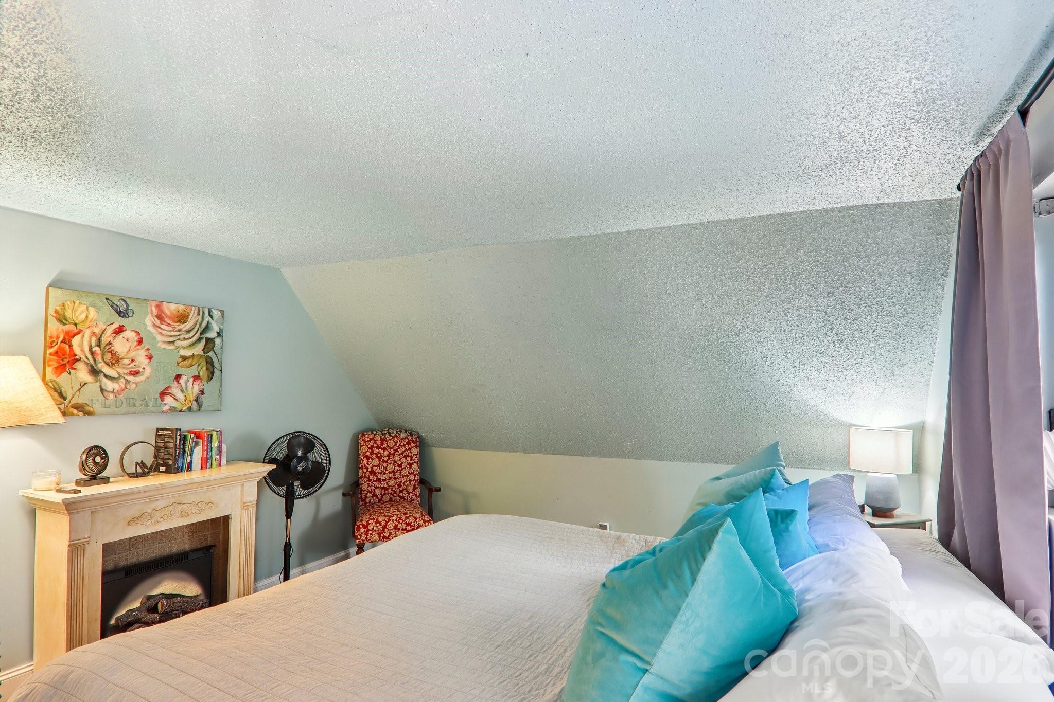 21 Christy Lane — Maggie Valley