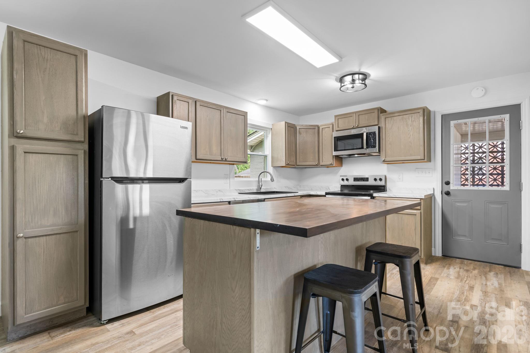 1102 Afton Drive — Cajahs Mountain