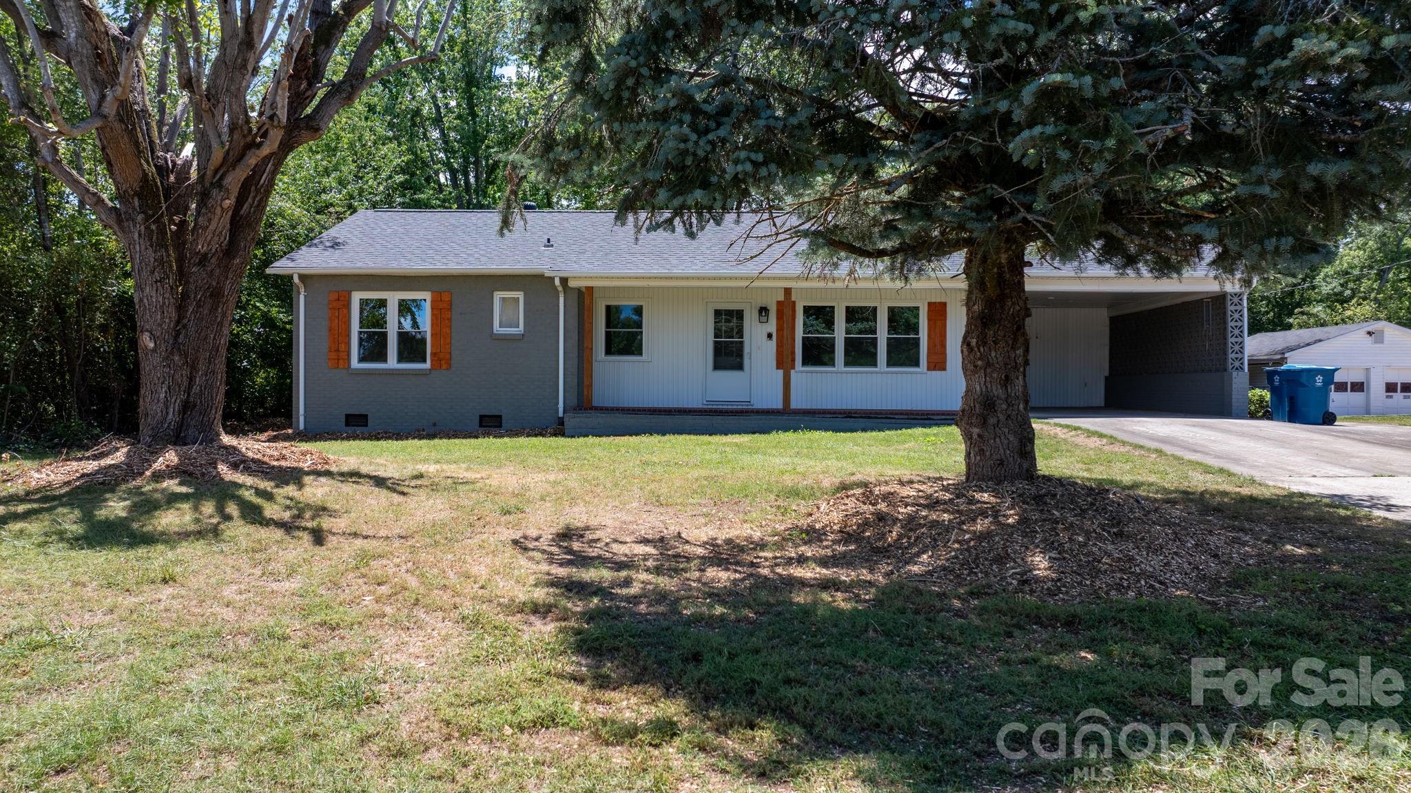 1102 Afton Drive — Cajahs Mountain