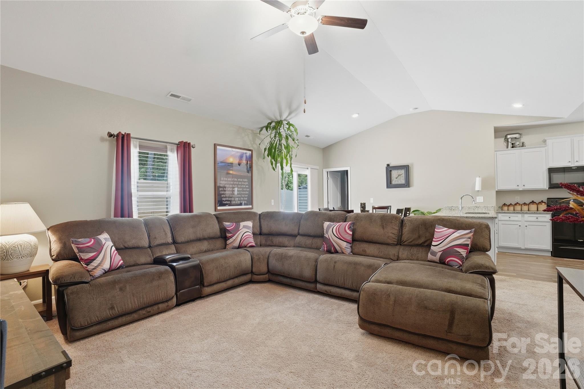 5221 Upton Place — Charlotte