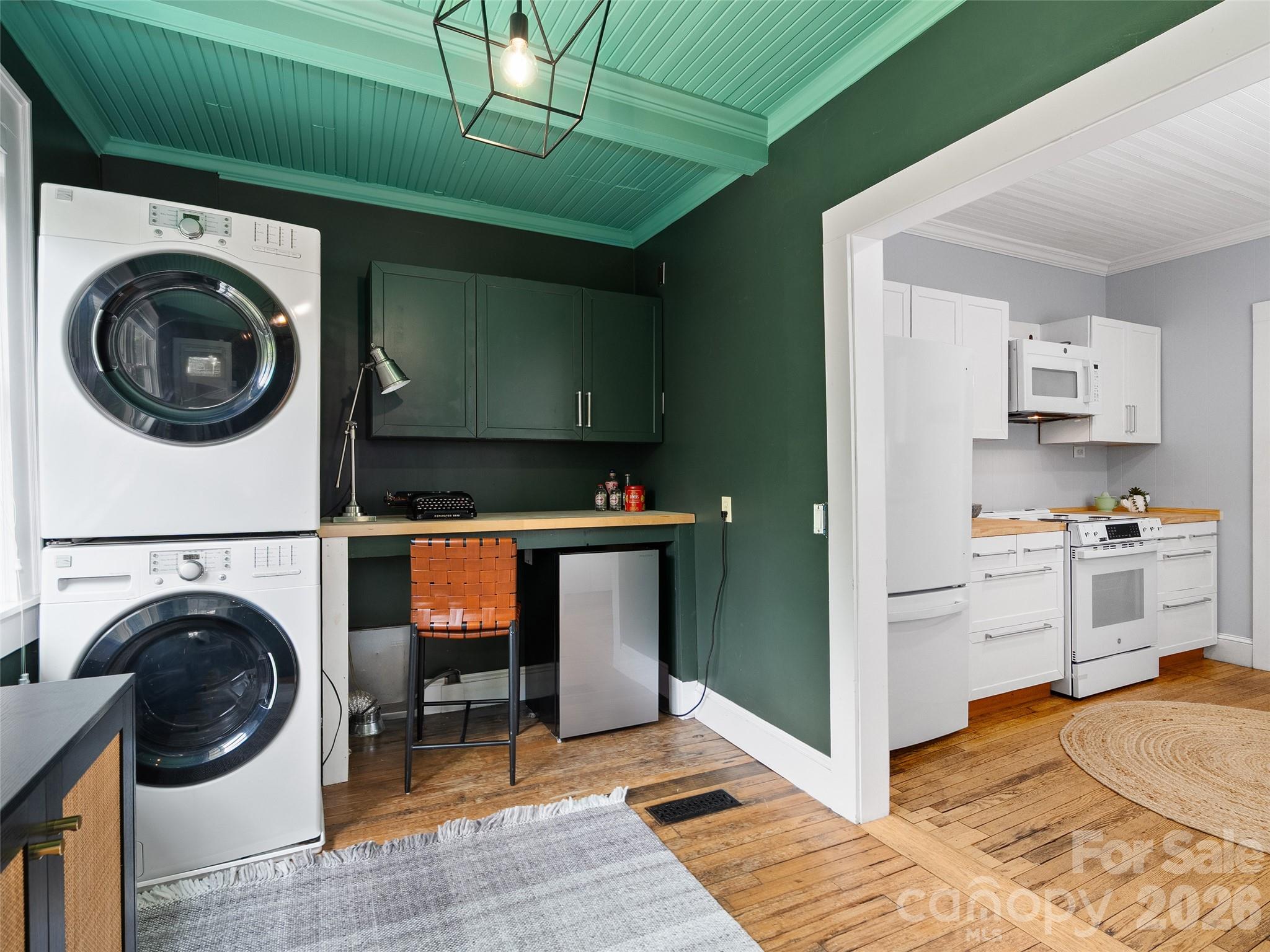 61 Walton Street — Asheville