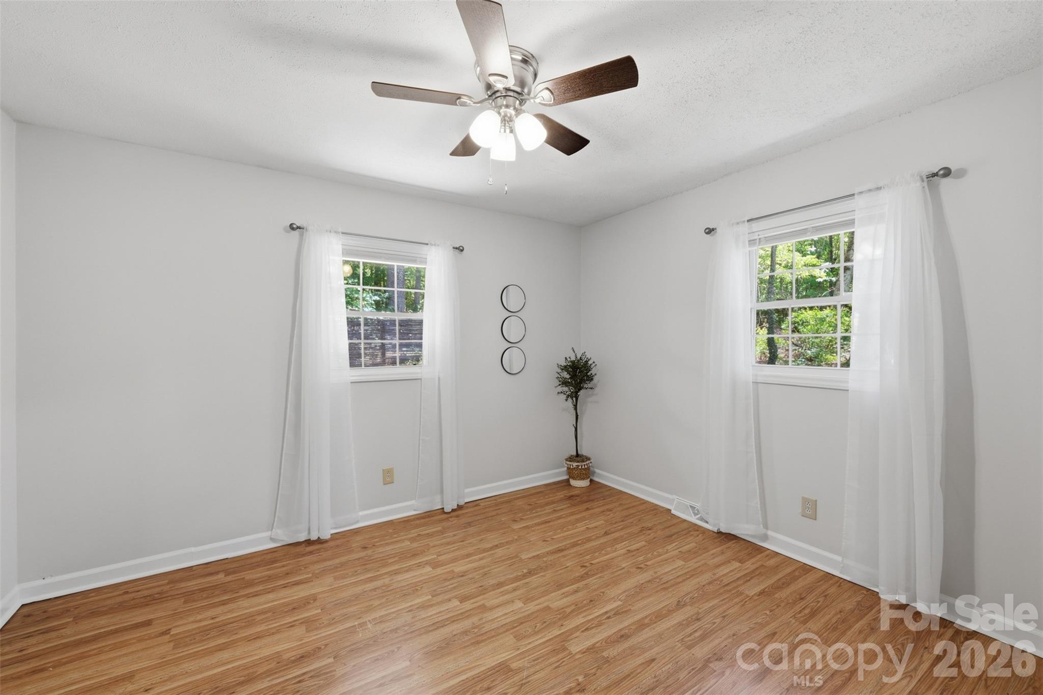 1320 Tom Fox Street — Morganton