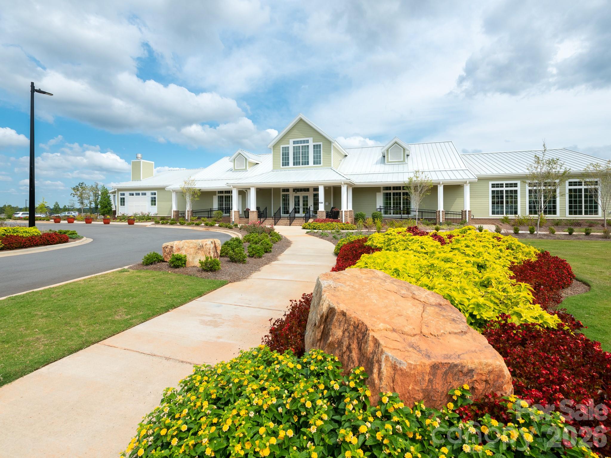 4423 Moxie Way — Charlotte