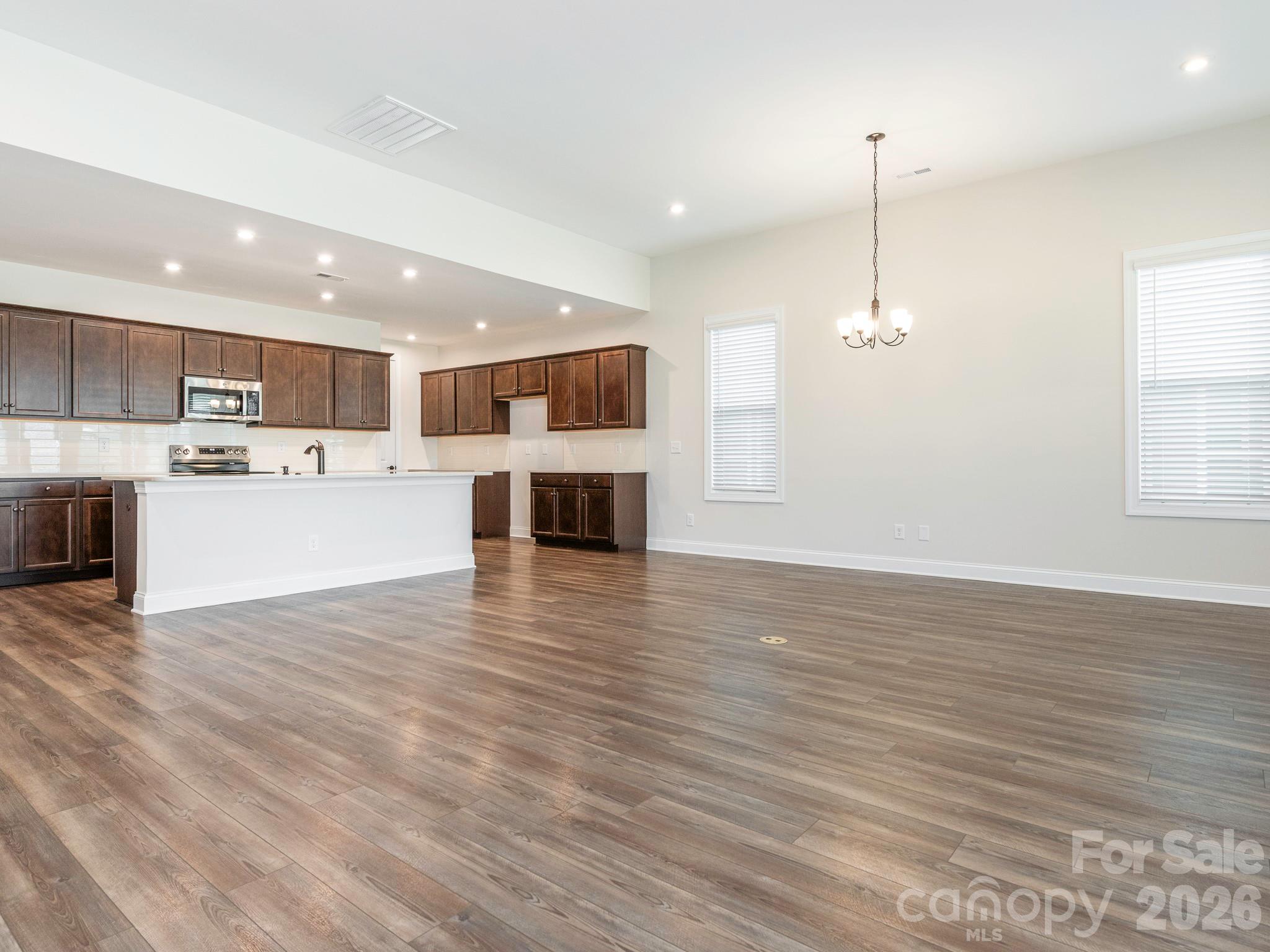 4423 Moxie Way — Charlotte