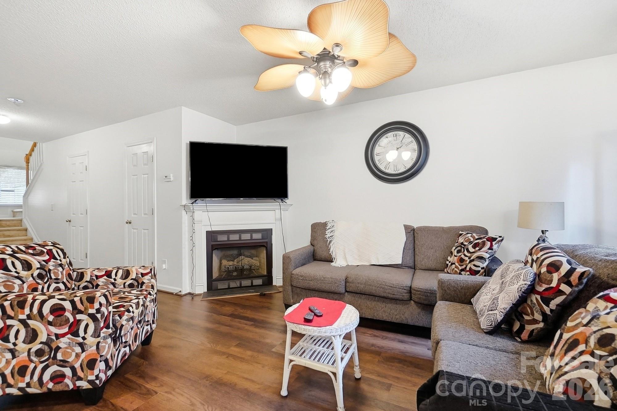10618 Pointed Leaf Court — Charlotte