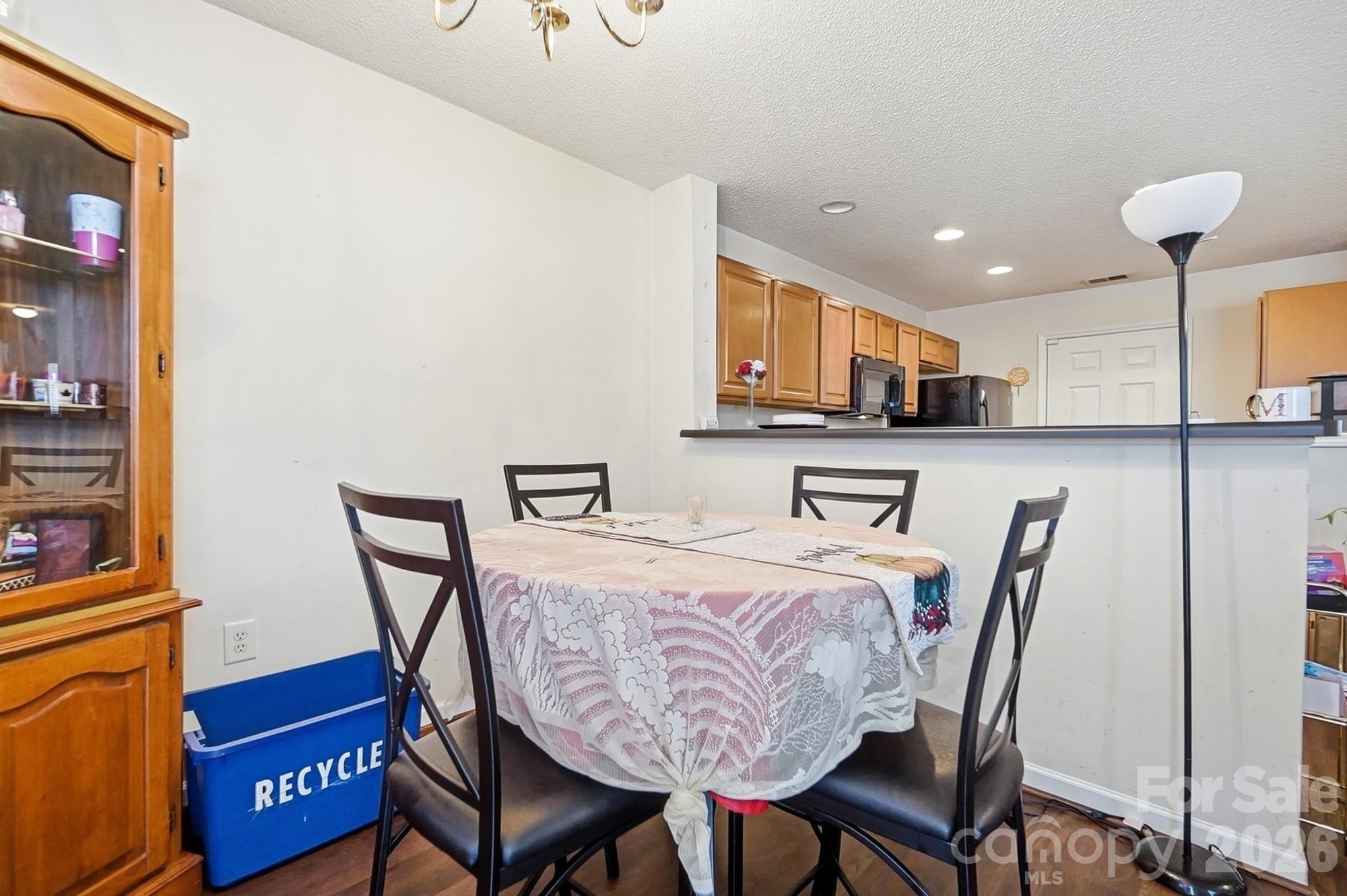 10618 Pointed Leaf Court — Charlotte
