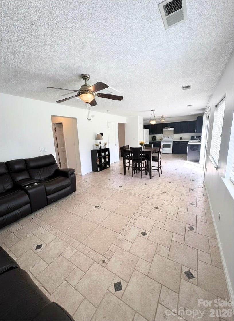 8082 Long Shadow Lane — Charleston