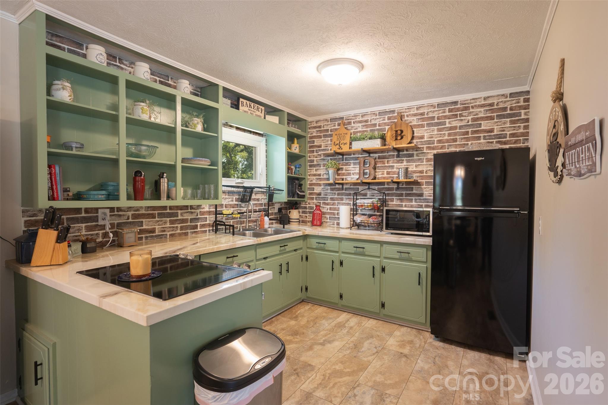 1928 Marigold Lane — Hudson