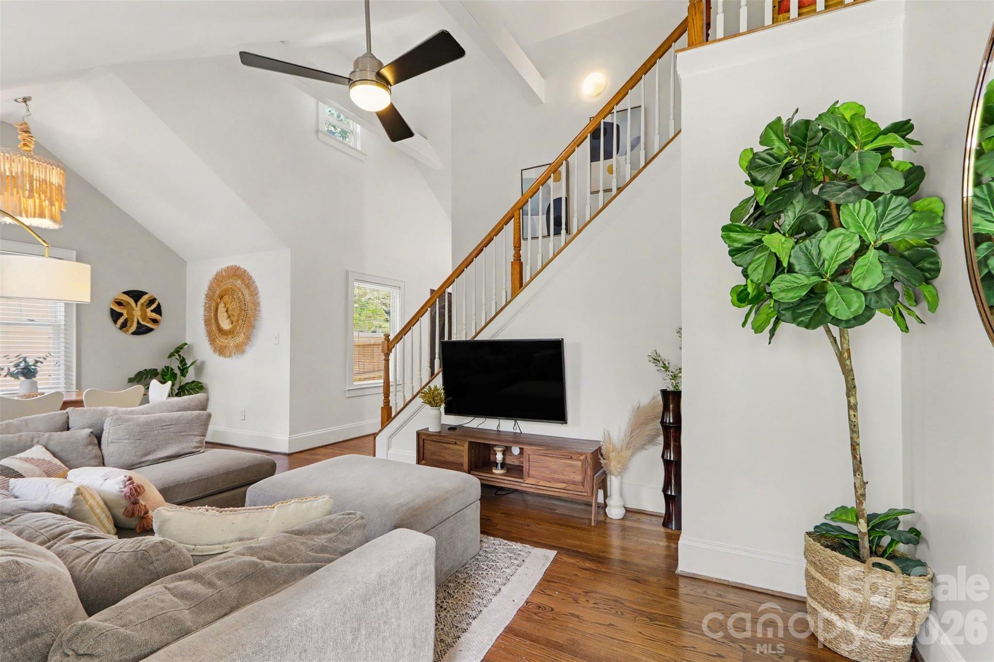 1013 Spruce Street — Charlotte