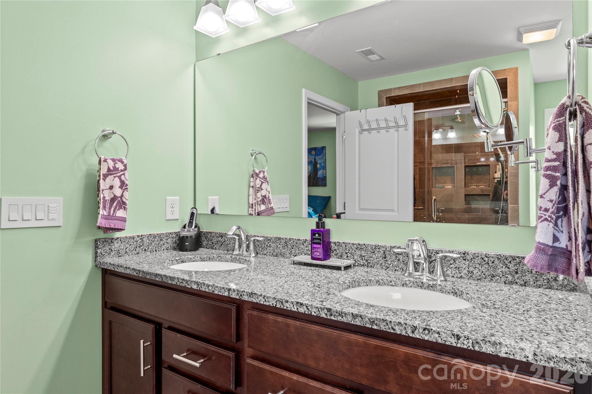 4515 Wedge Drive — Pfafftown