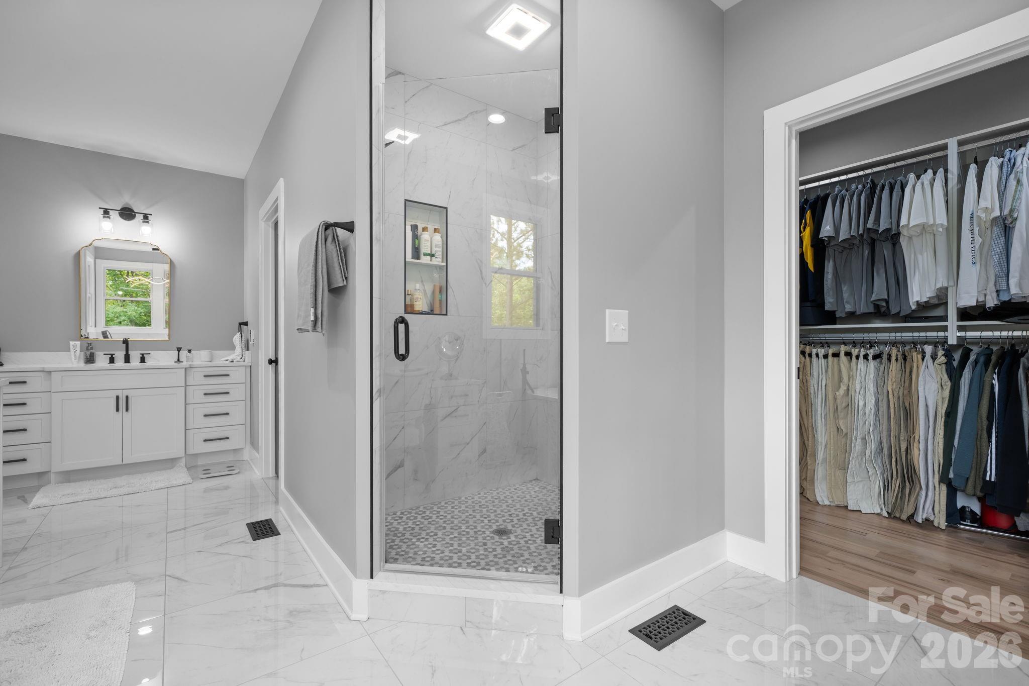 102 Gunpowder View Circle — Granite Falls