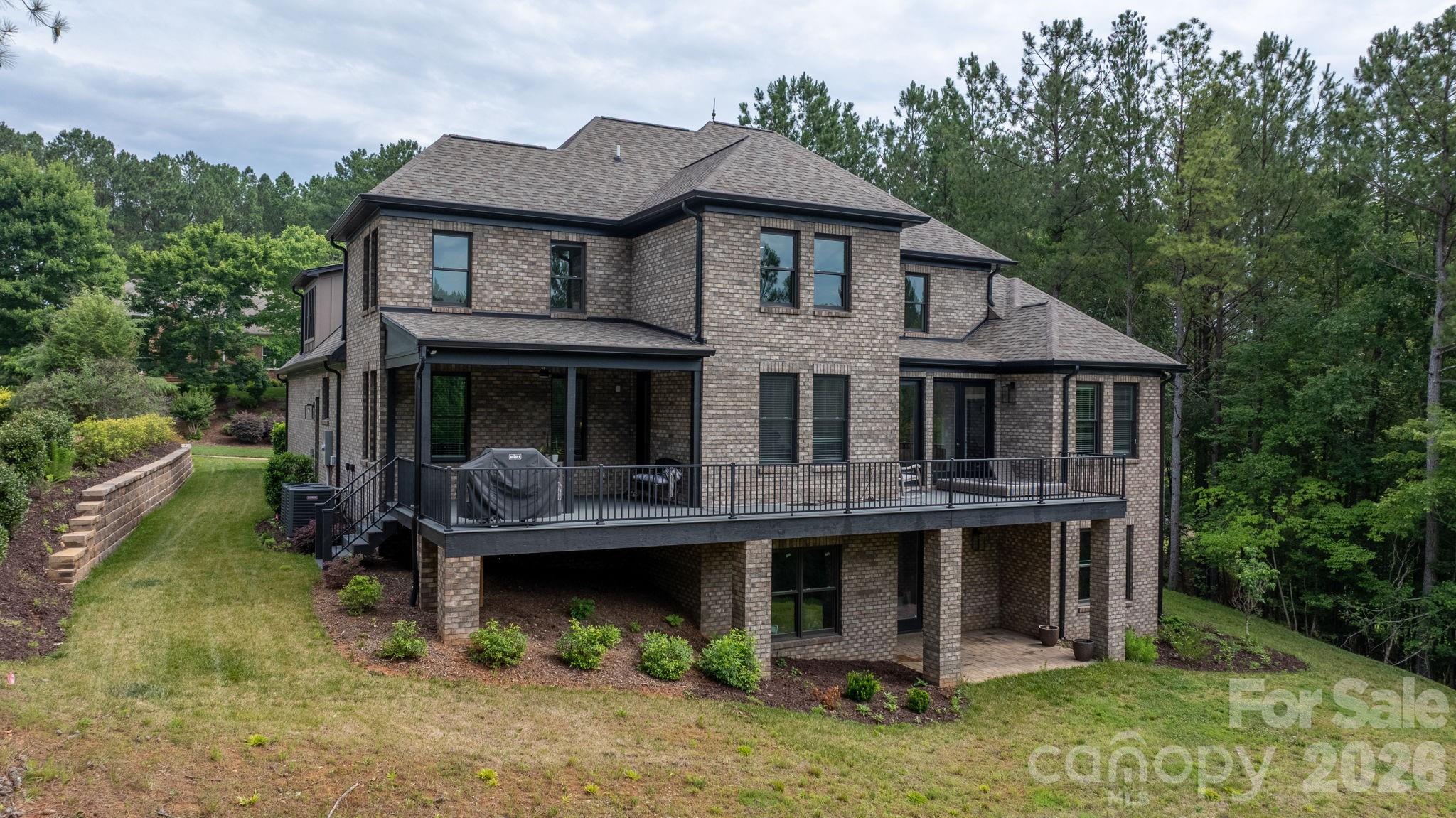 102 Gunpowder View Circle — Granite Falls
