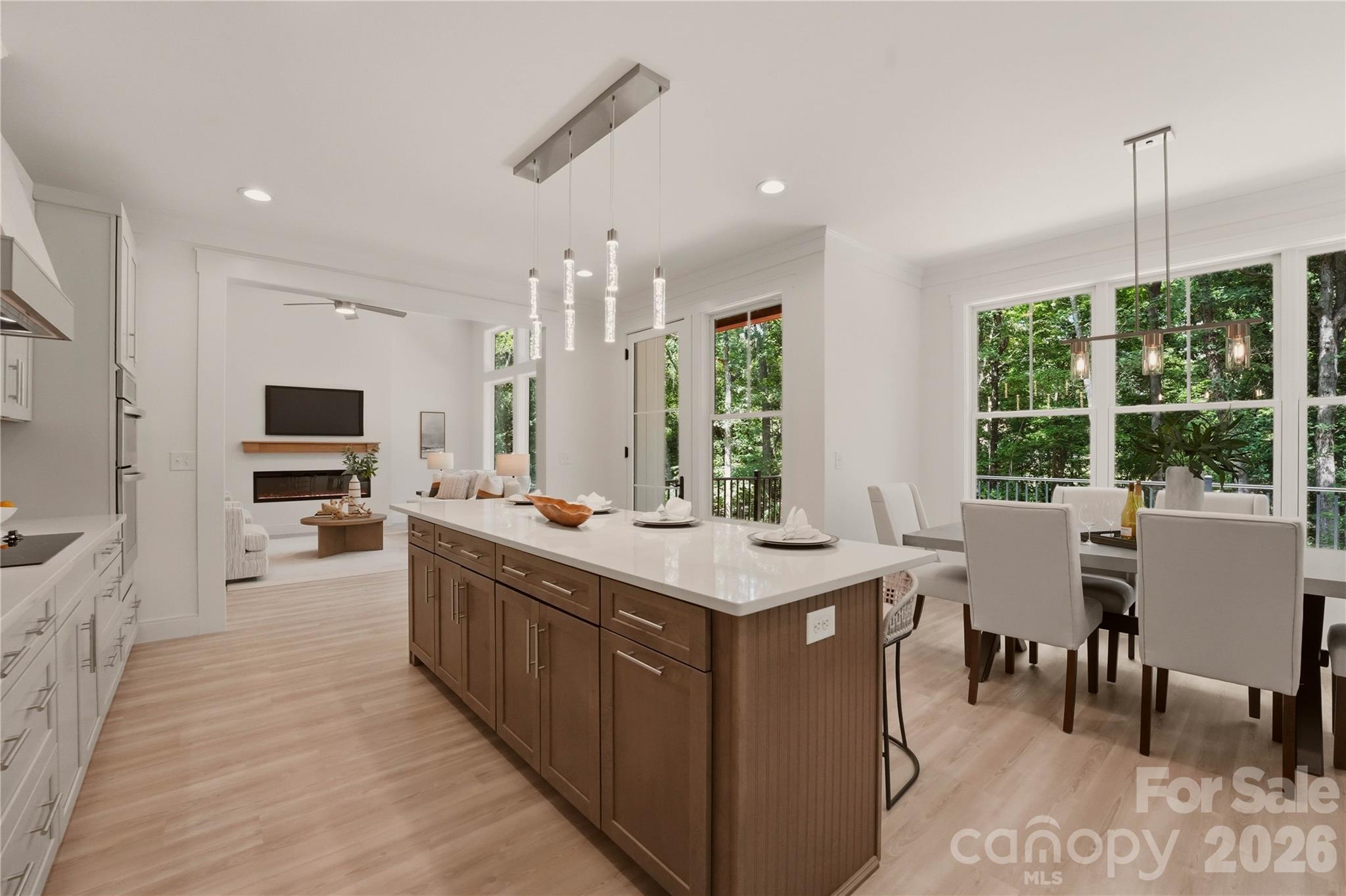 1701 Beechwood Lane — Monroe