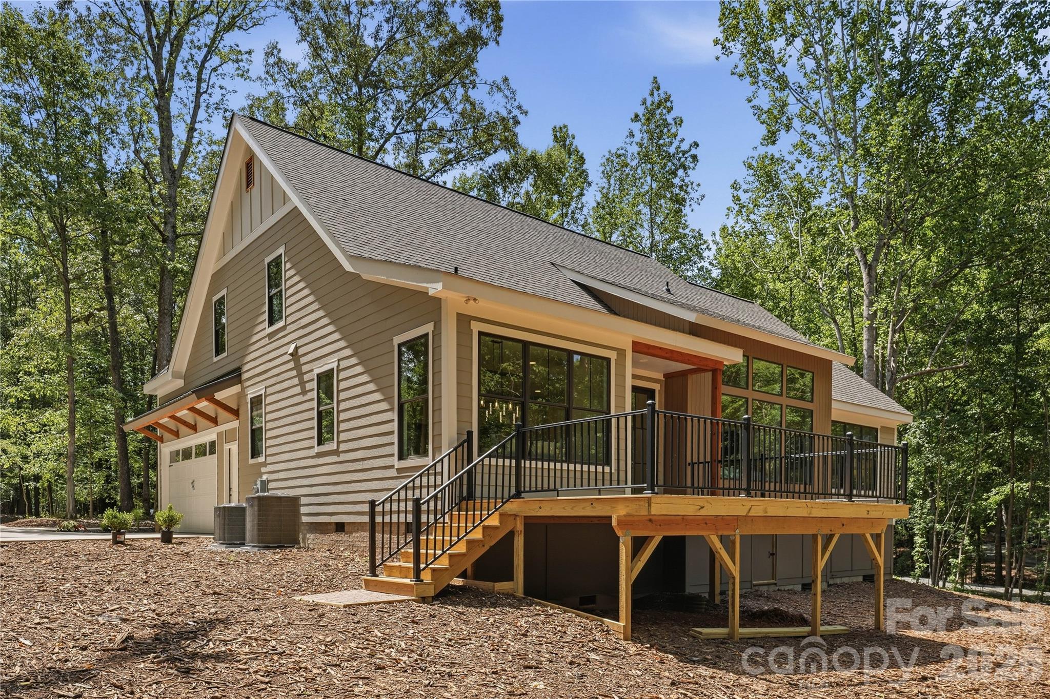 1701 Beechwood Lane — Monroe