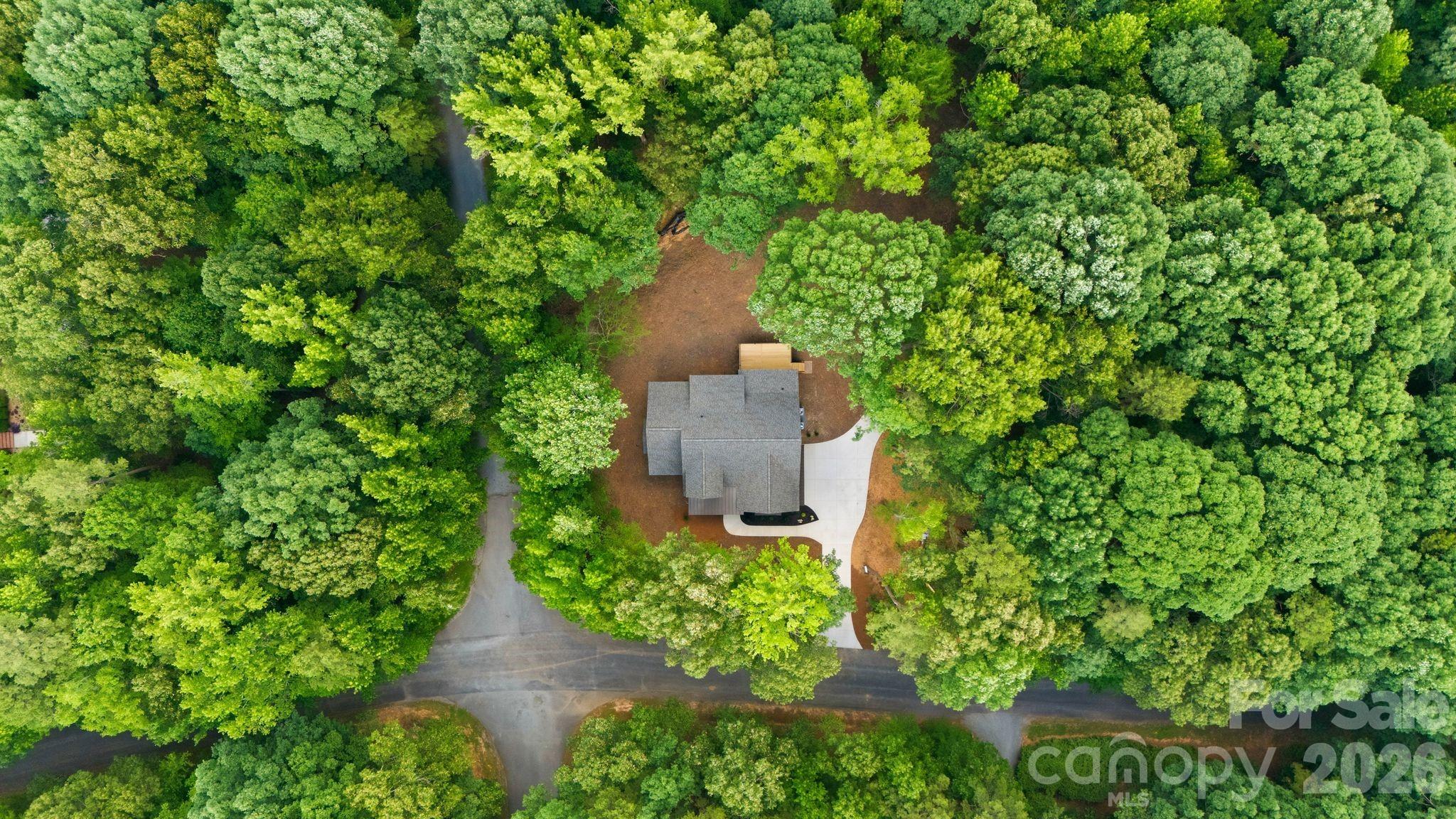 1701 Beechwood Lane — Monroe