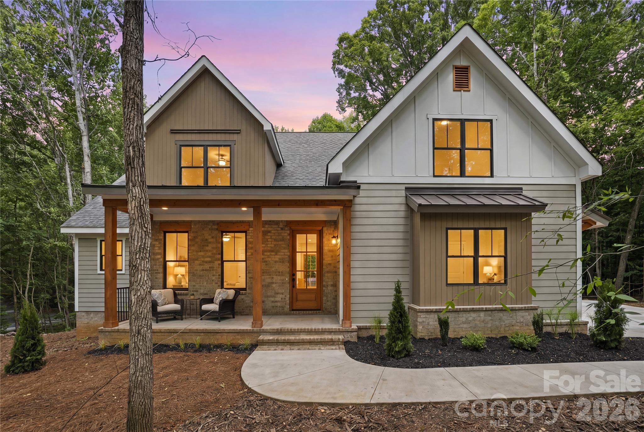 1701 Beechwood Lane — Monroe