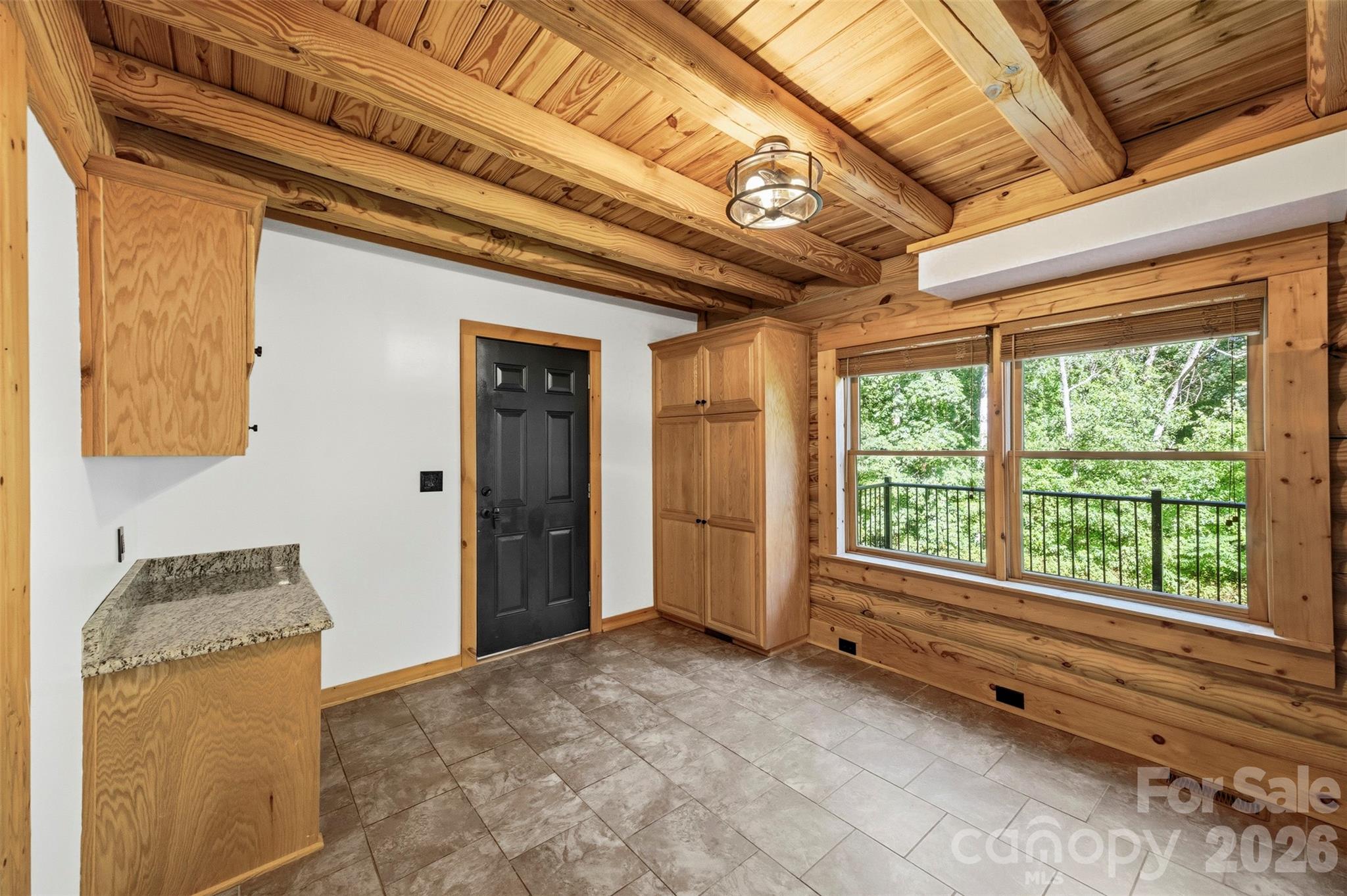 133 Folkstone Road — Mooresville
