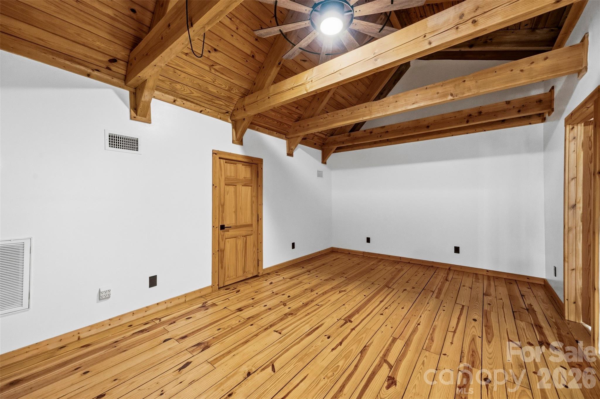 133 Folkstone Road — Mooresville