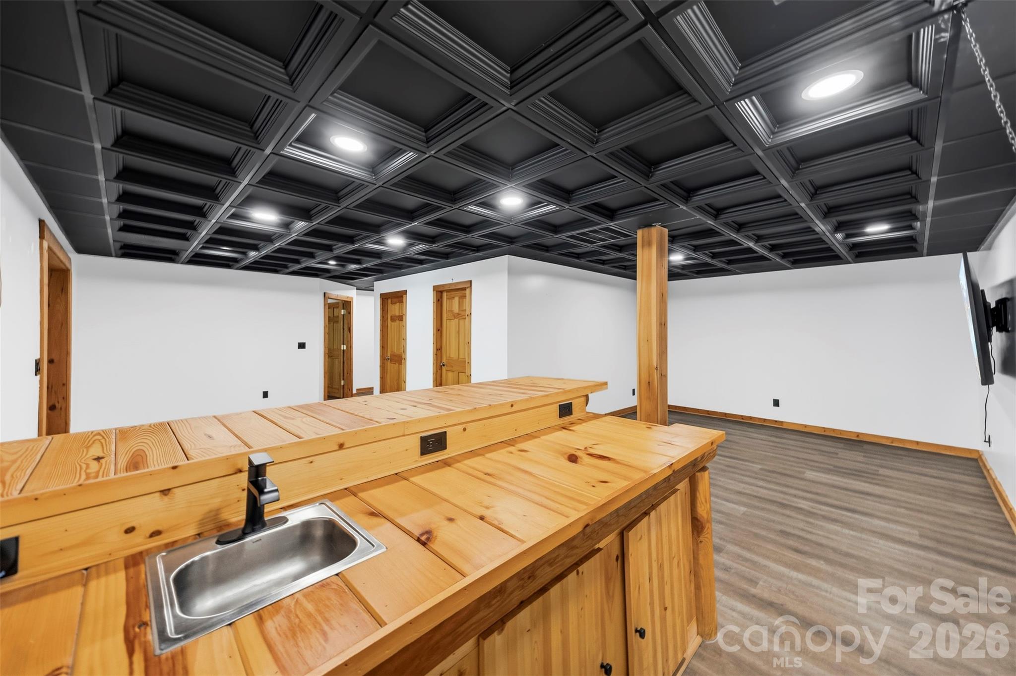 133 Folkstone Road — Mooresville