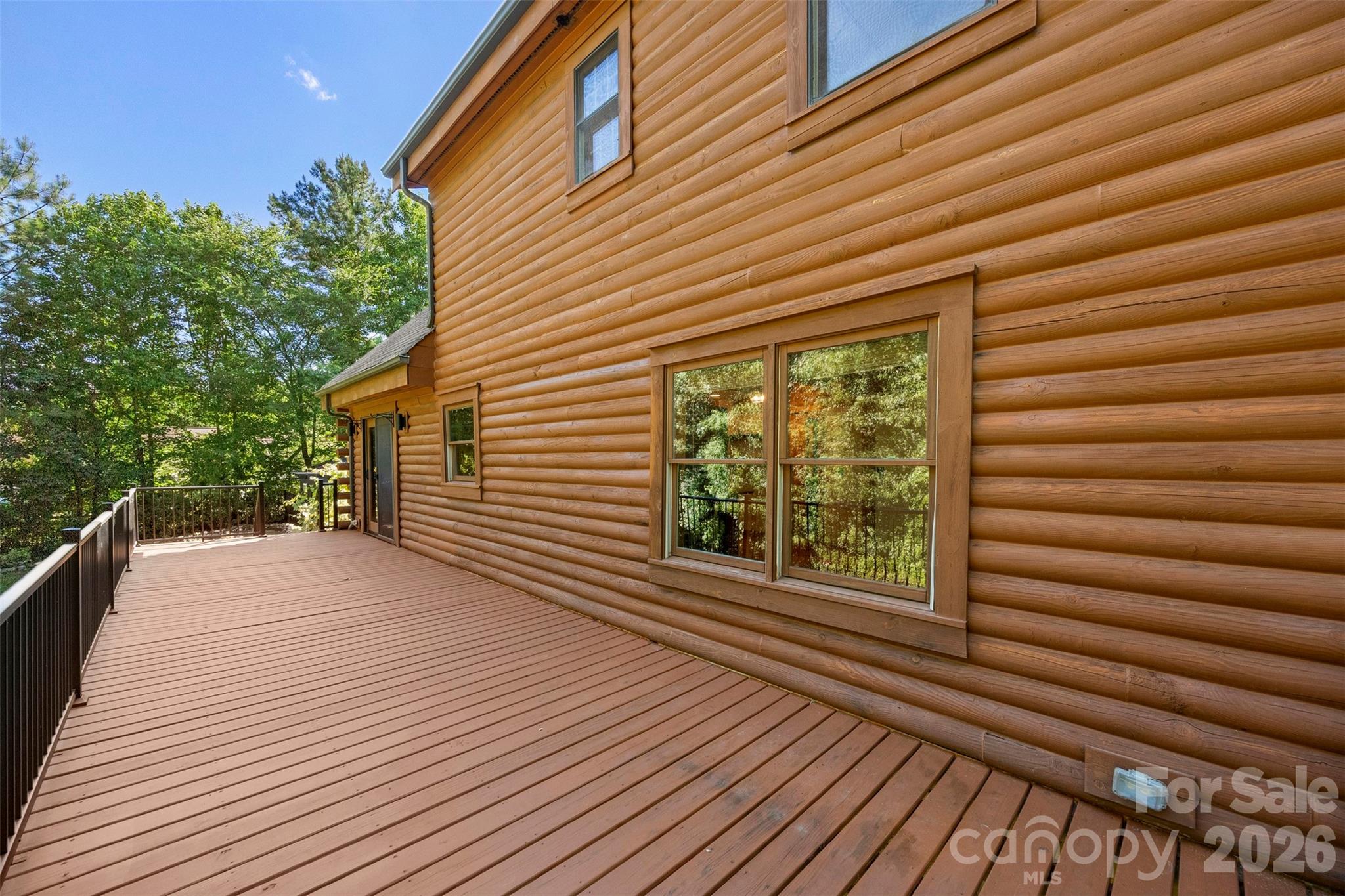 133 Folkstone Road — Mooresville