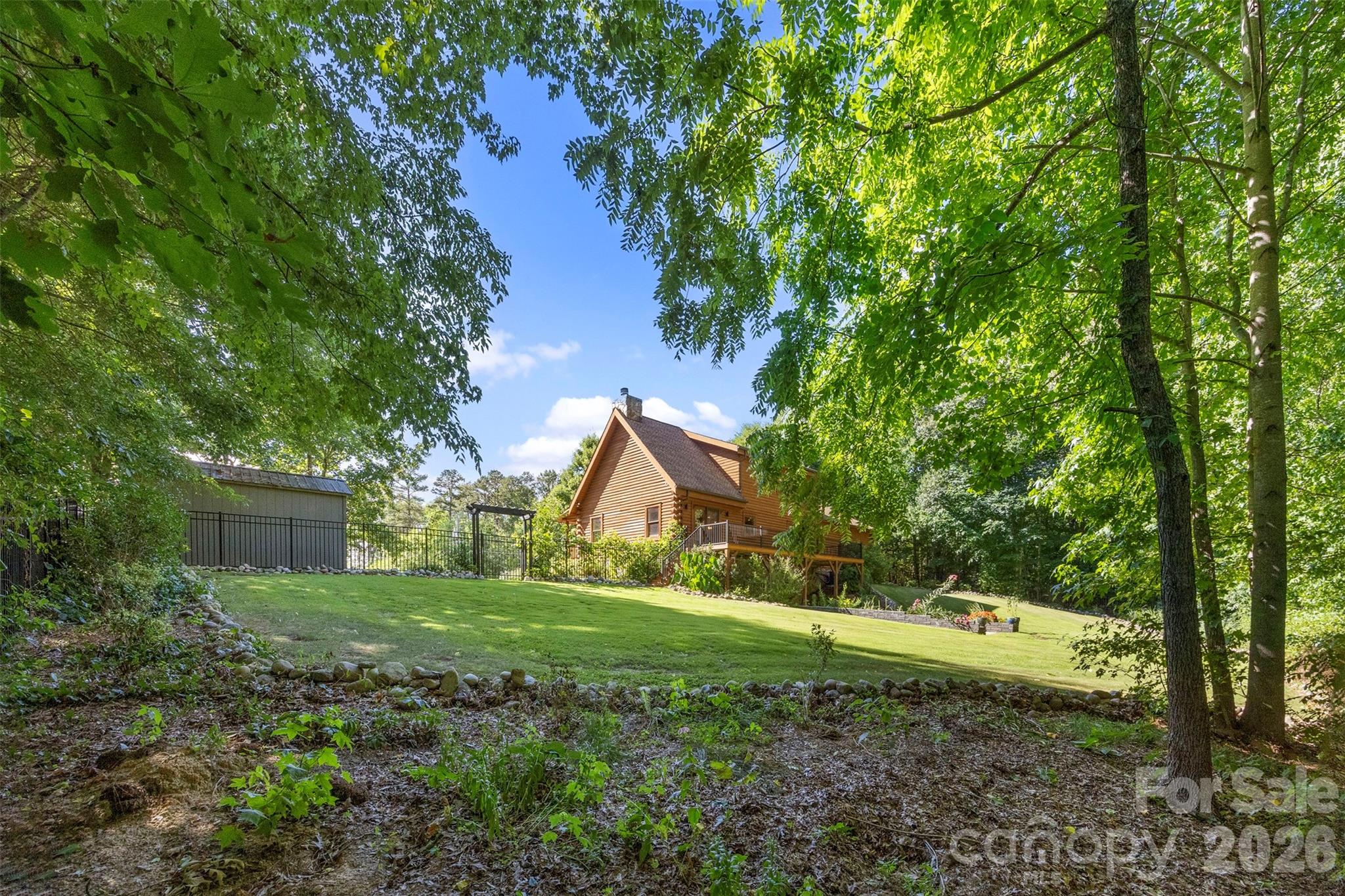 133 Folkstone Road — Mooresville