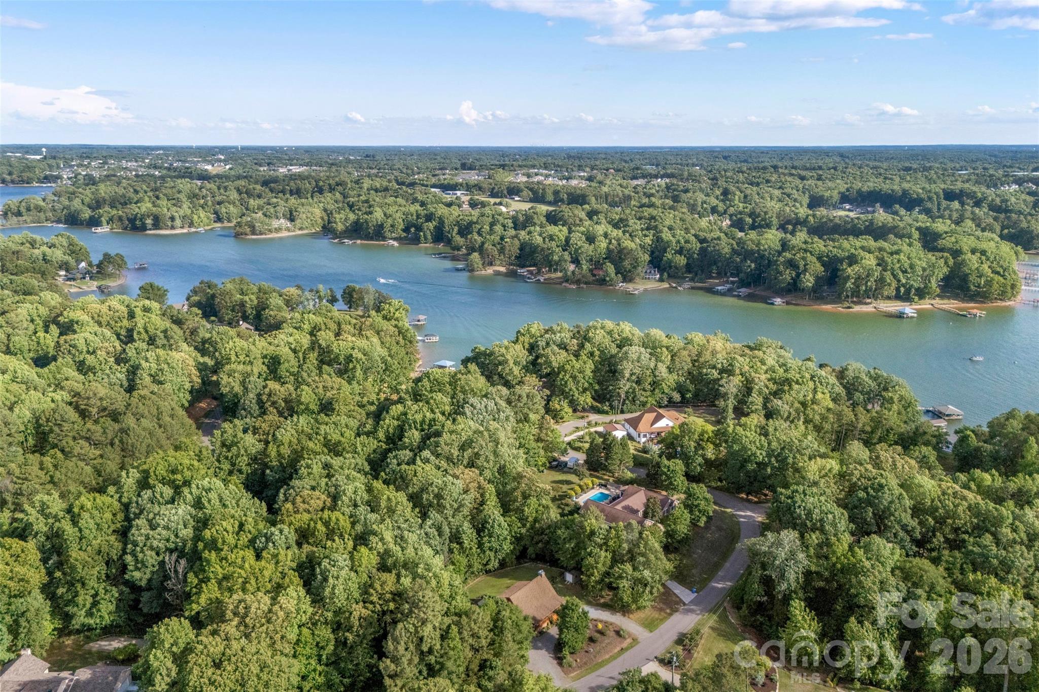 133 Folkstone Road — Mooresville
