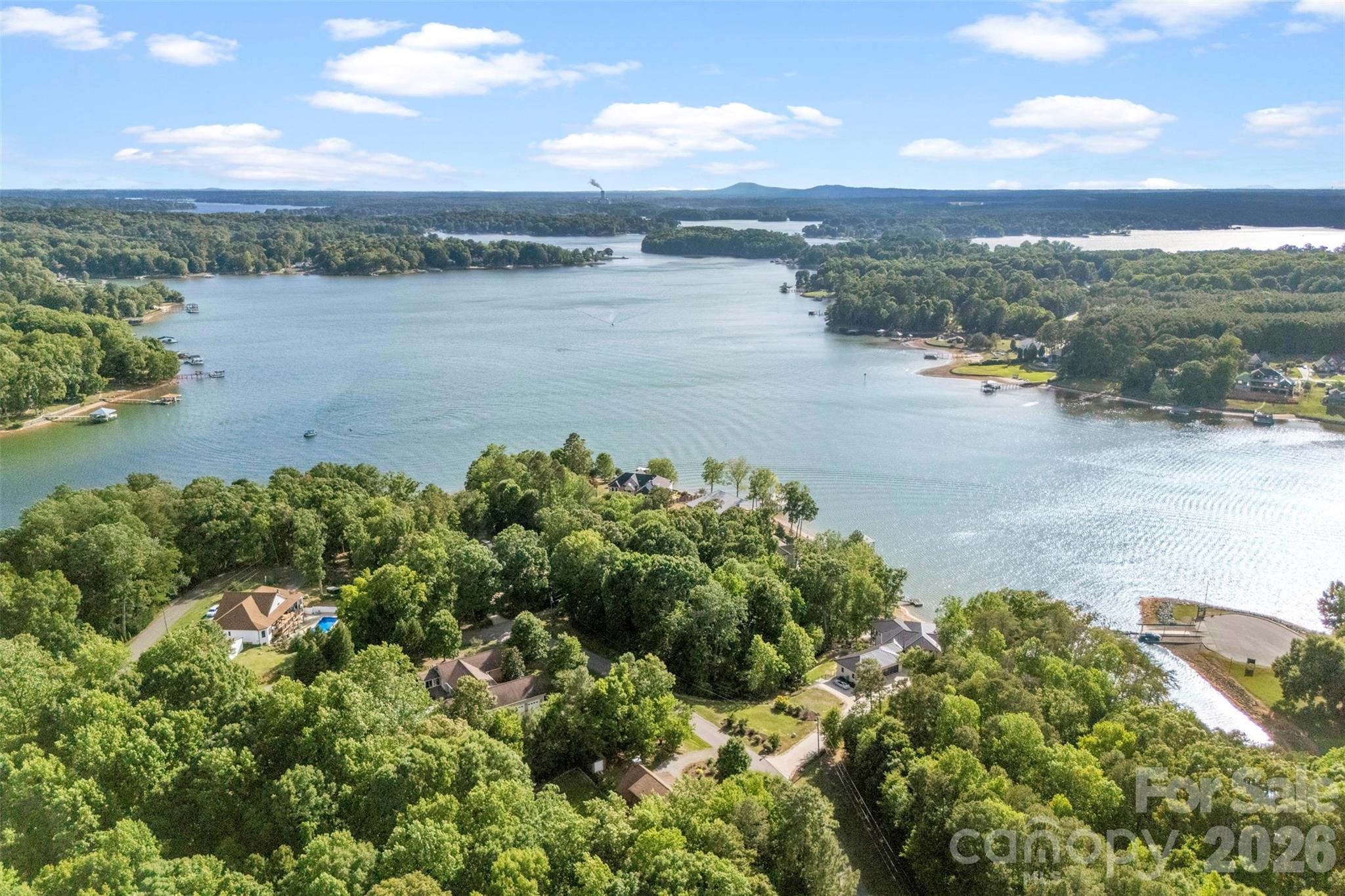 133 Folkstone Road — Mooresville