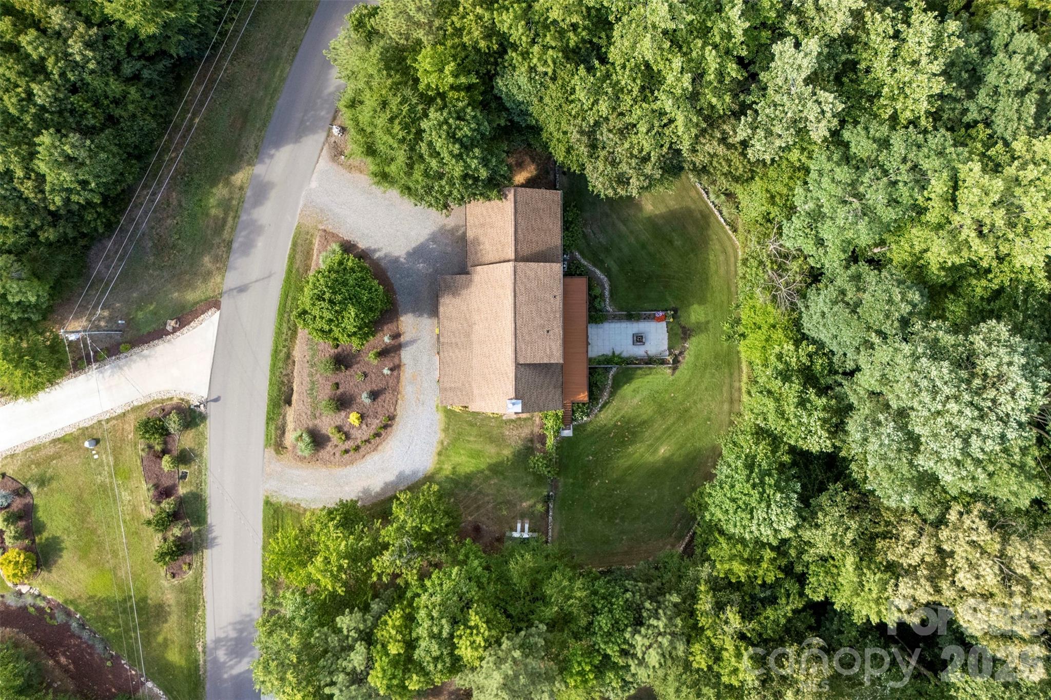 133 Folkstone Road — Mooresville
