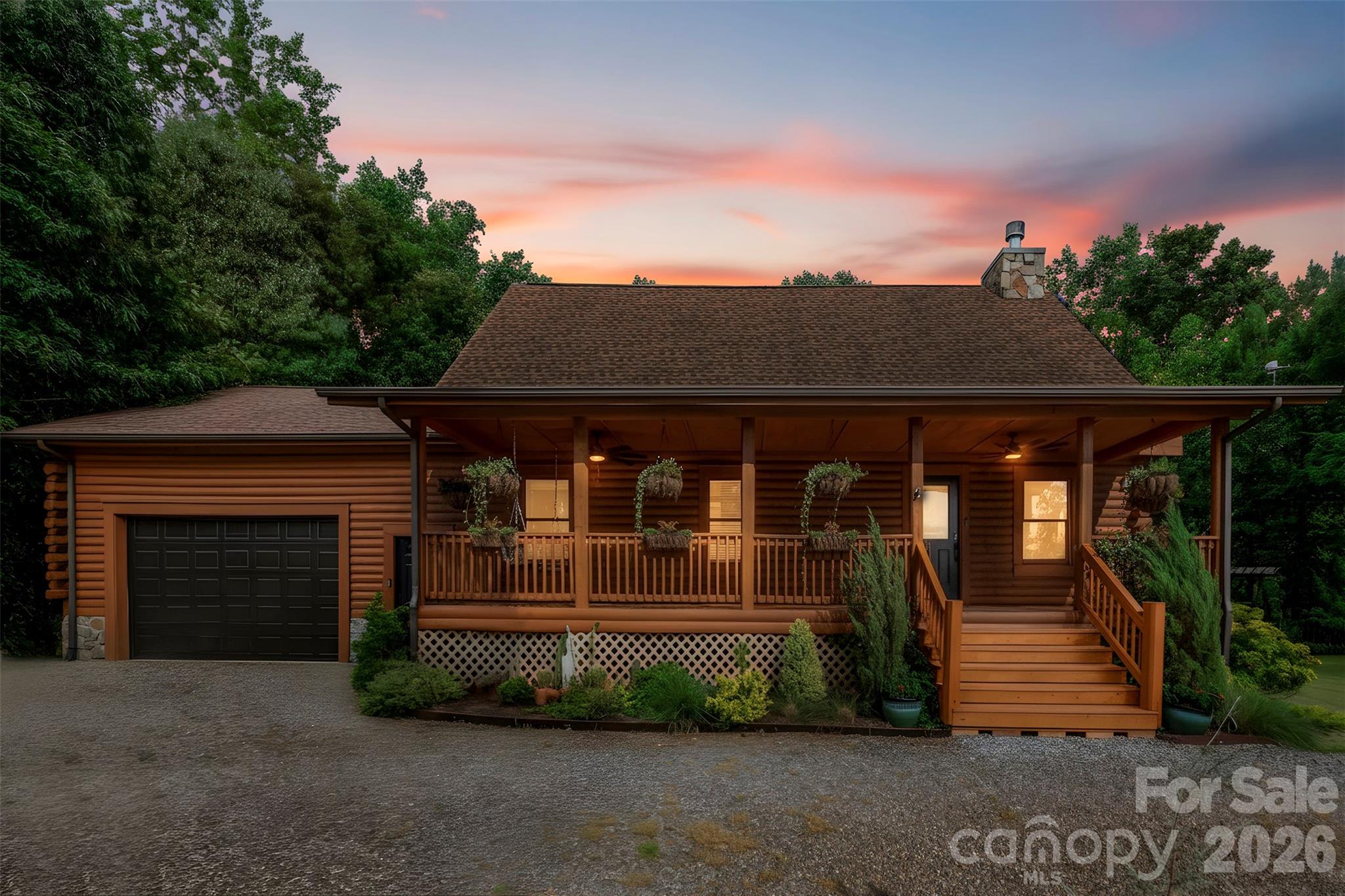 133 Folkstone Road — Mooresville