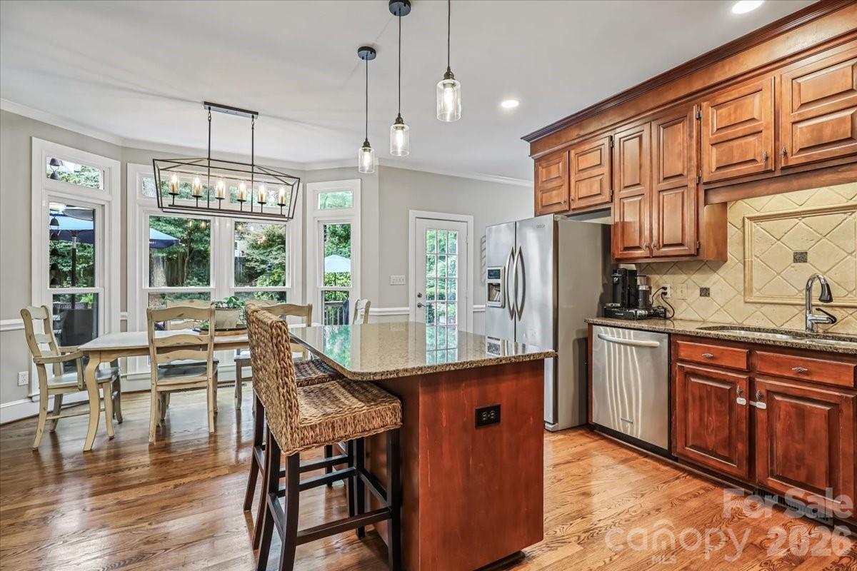 10516 Hollybrook Drive — Charlotte