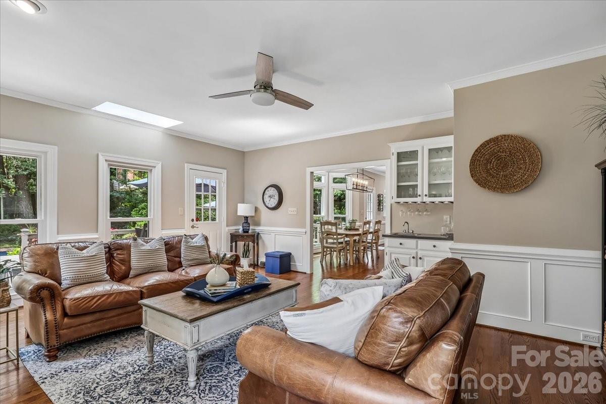 10516 Hollybrook Drive — Charlotte