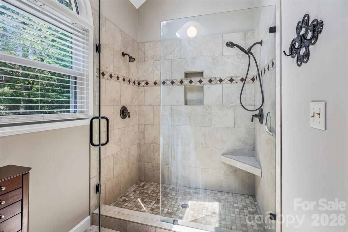 10516 Hollybrook Drive — Charlotte