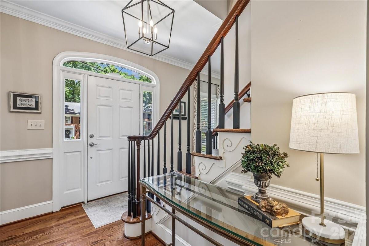10516 Hollybrook Drive — Charlotte