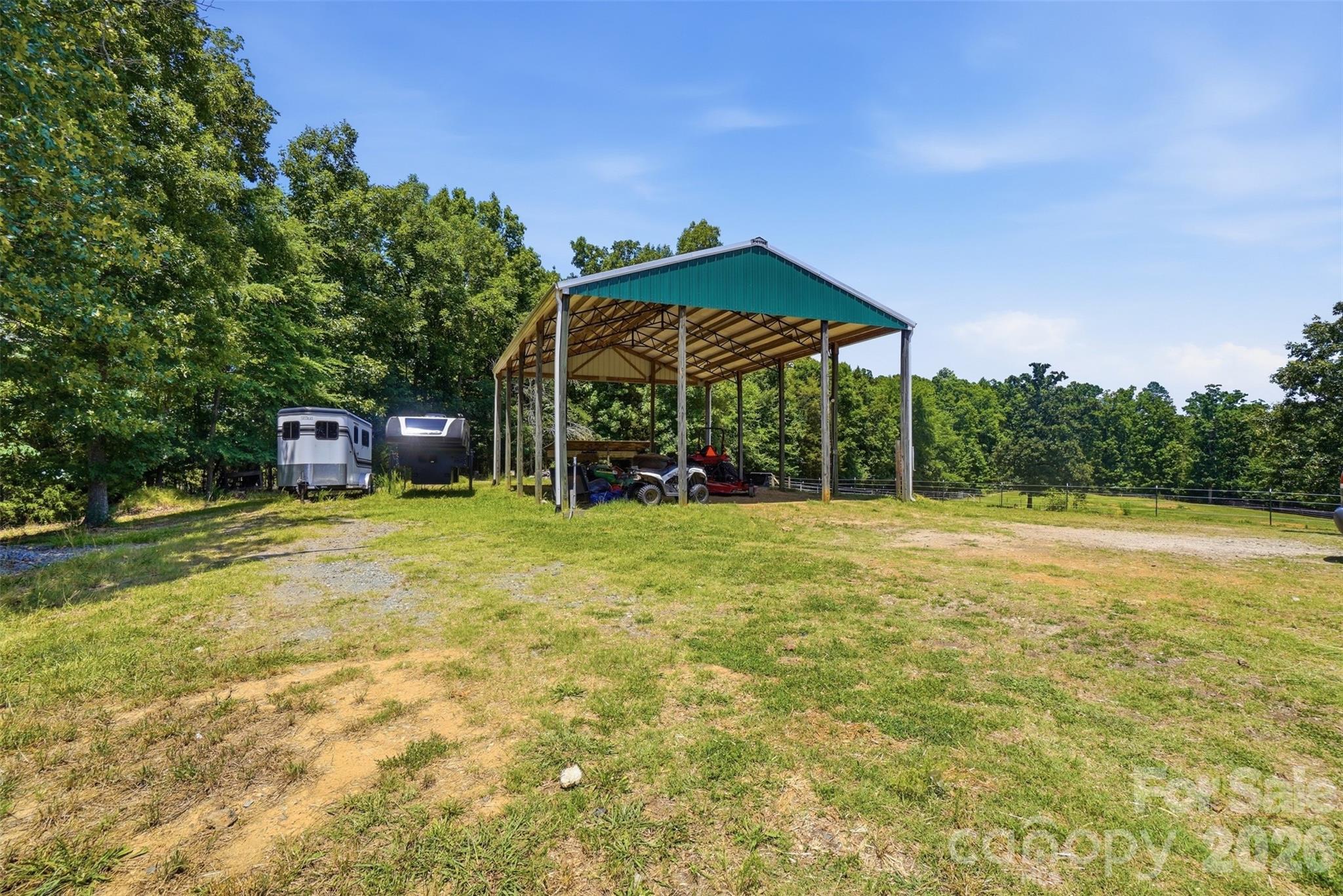 5835 Kreps Road — Clover