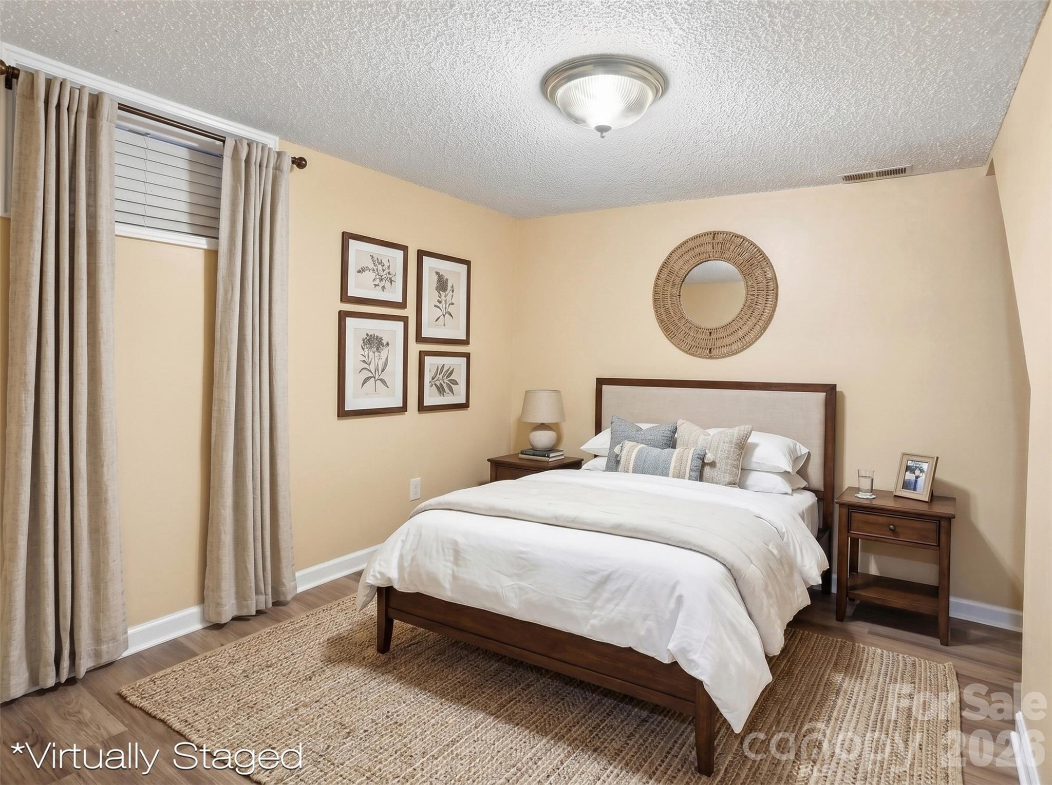 5835 Kreps Road — Clover