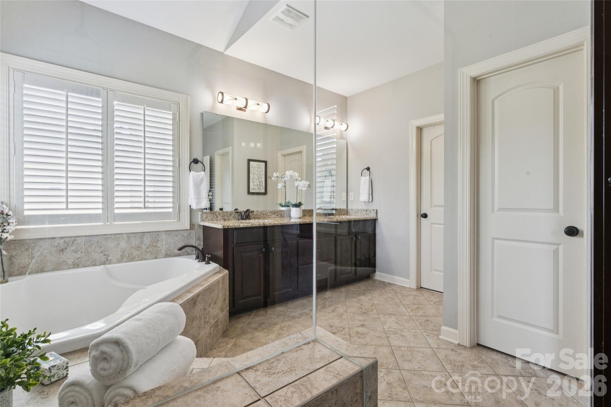 10611 Euclid Avenue NW — Concord