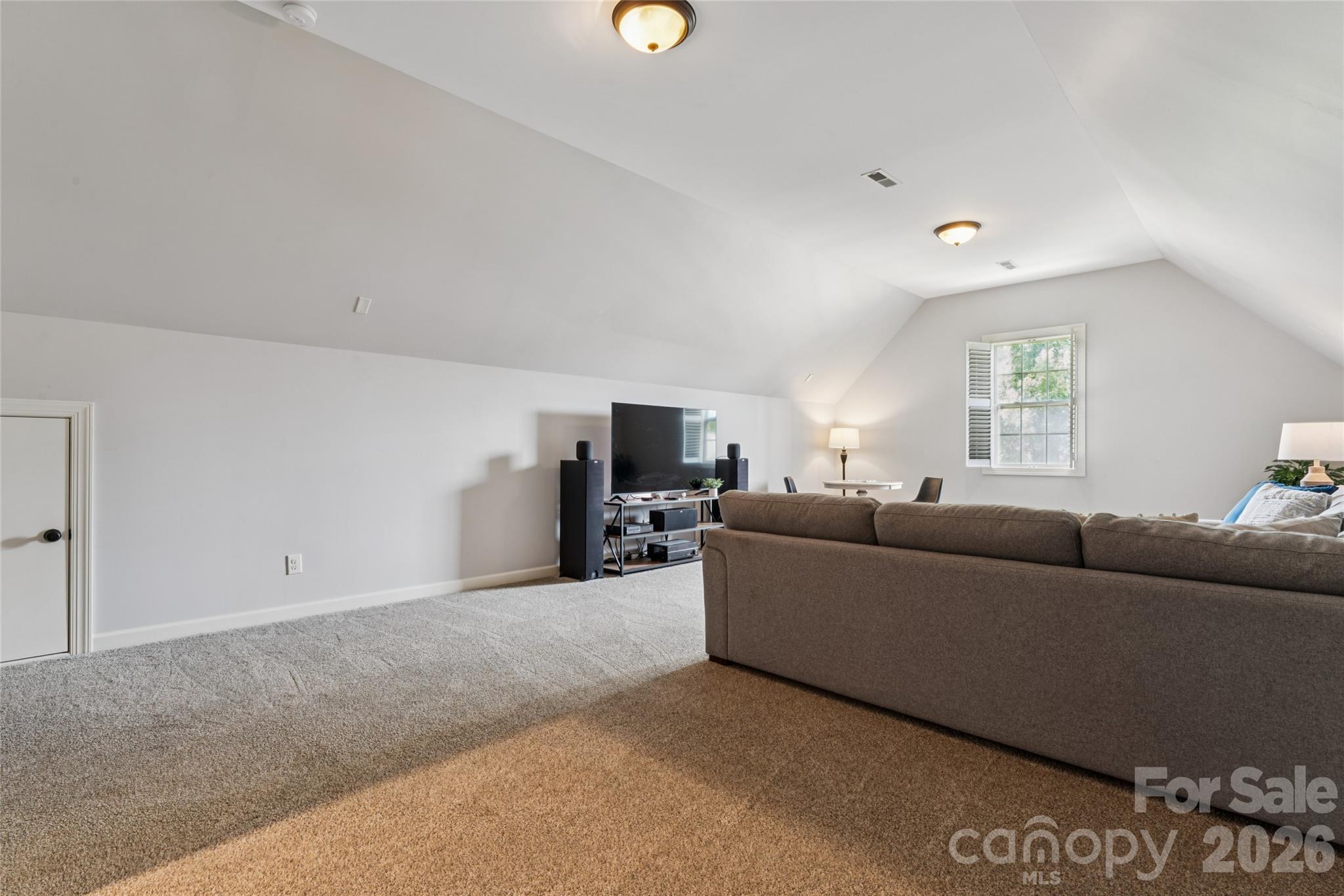 10611 Euclid Avenue NW — Concord