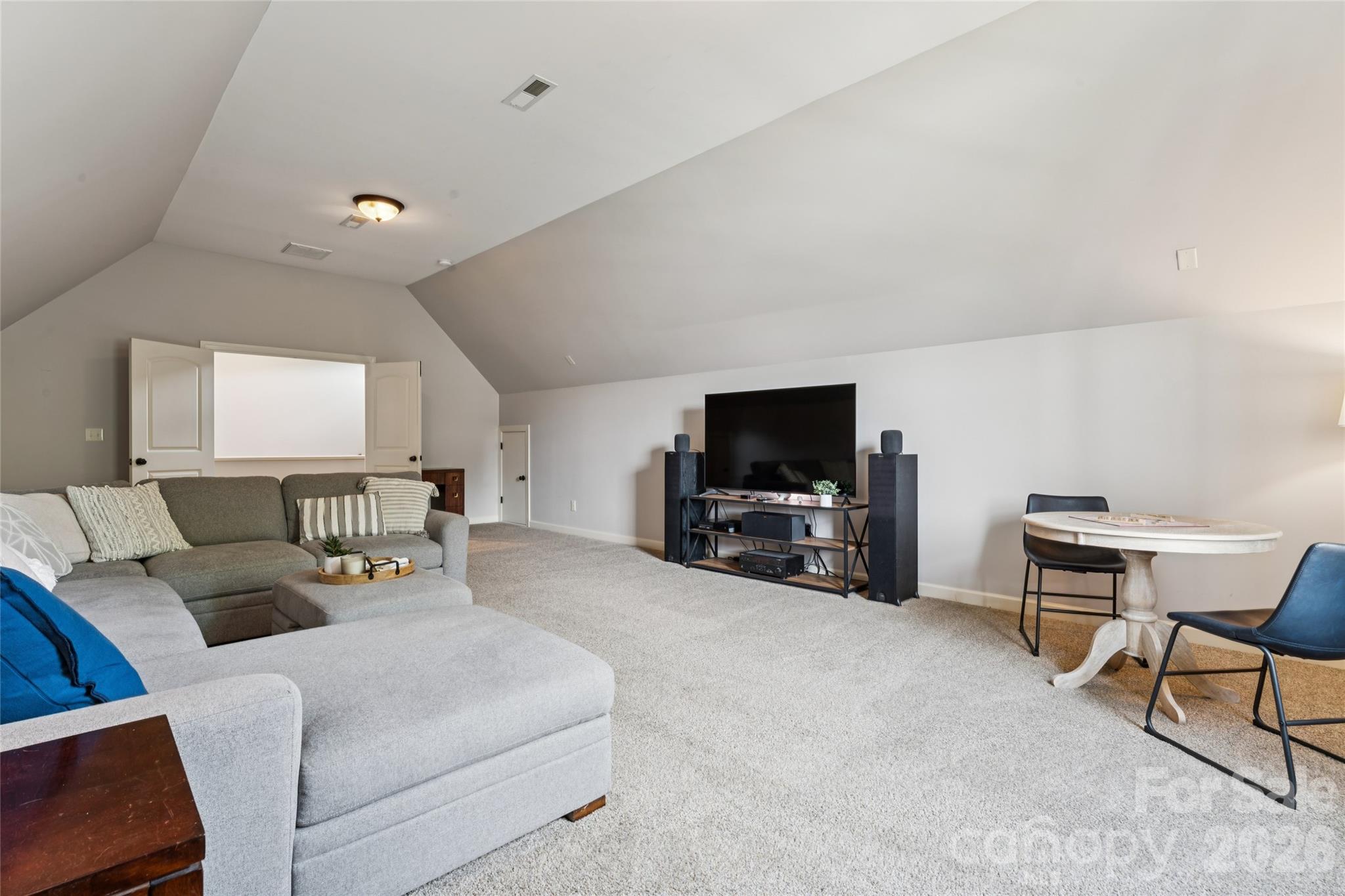 10611 Euclid Avenue NW — Concord
