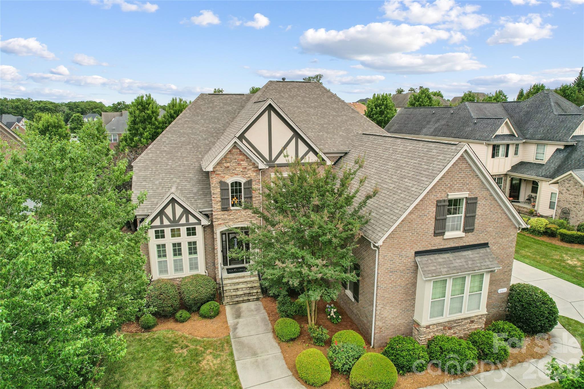 10611 Euclid Avenue NW — Concord