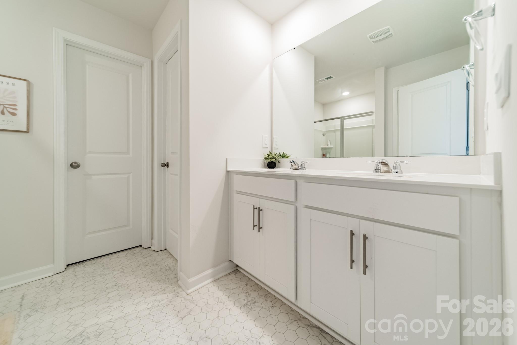 1200 Secrest Commons Drive — Monroe
