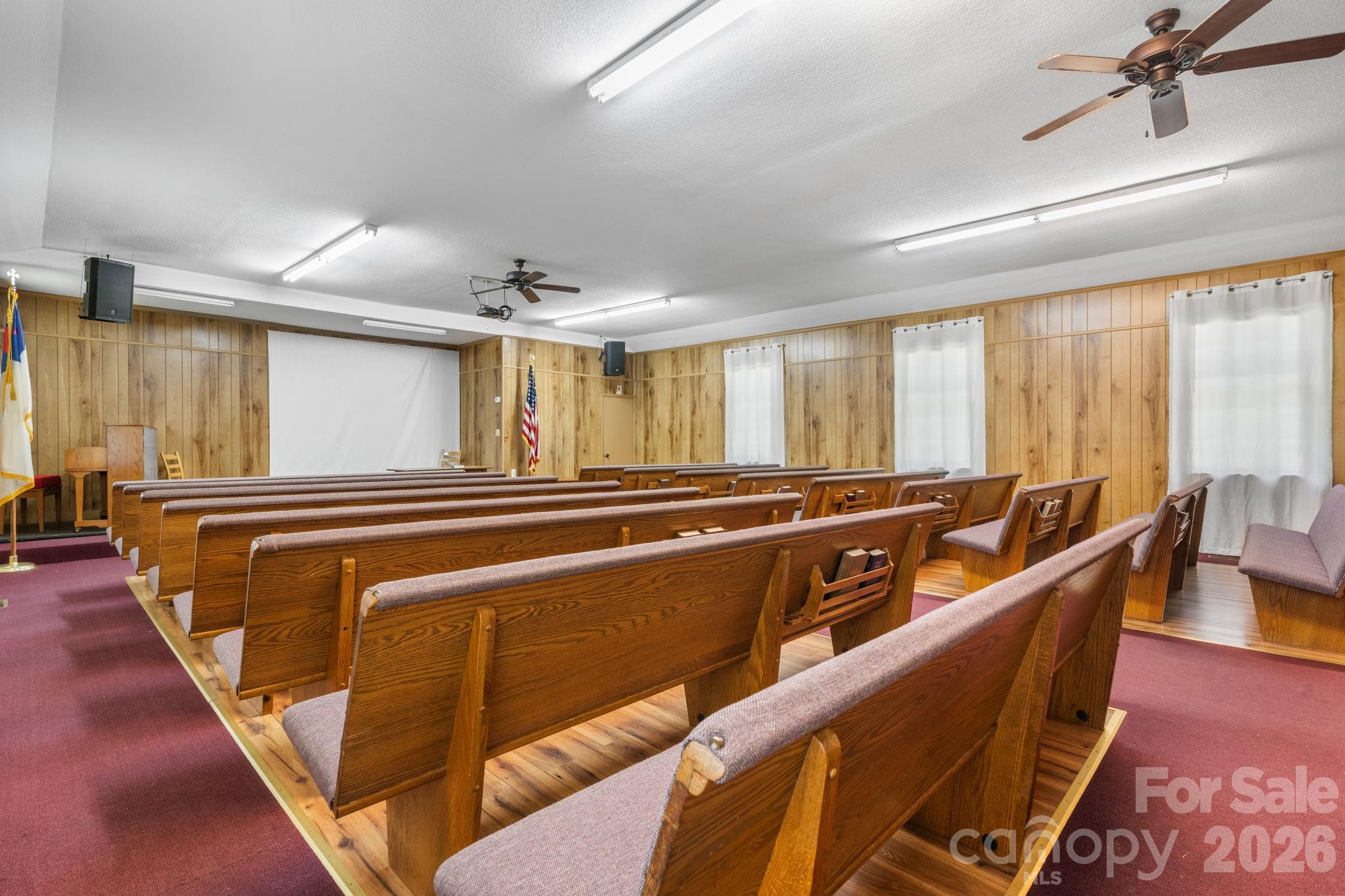 1715 Morningstar Church Road — Lenoir