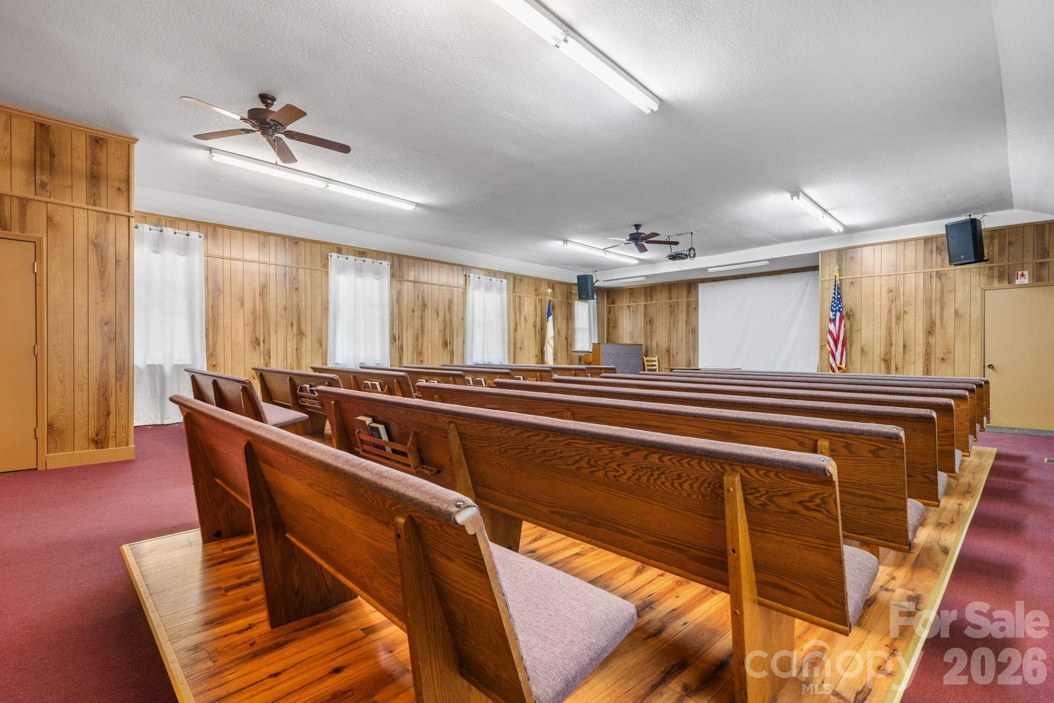 1715 Morningstar Church Road — Lenoir