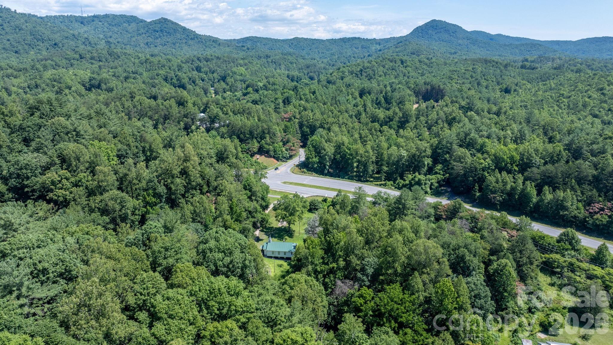 1715 Morningstar Church Road — Lenoir