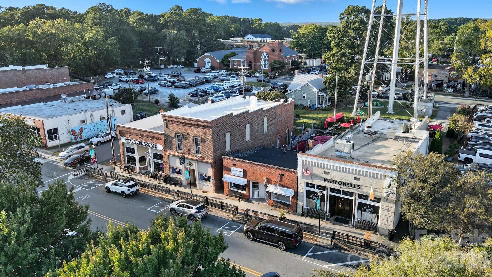 411 Brevard Street — Waxhaw