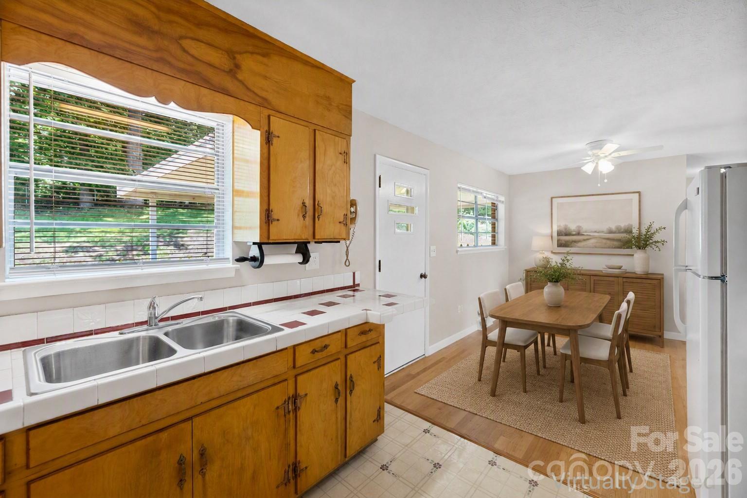 309 Oak Hill Road — Candler